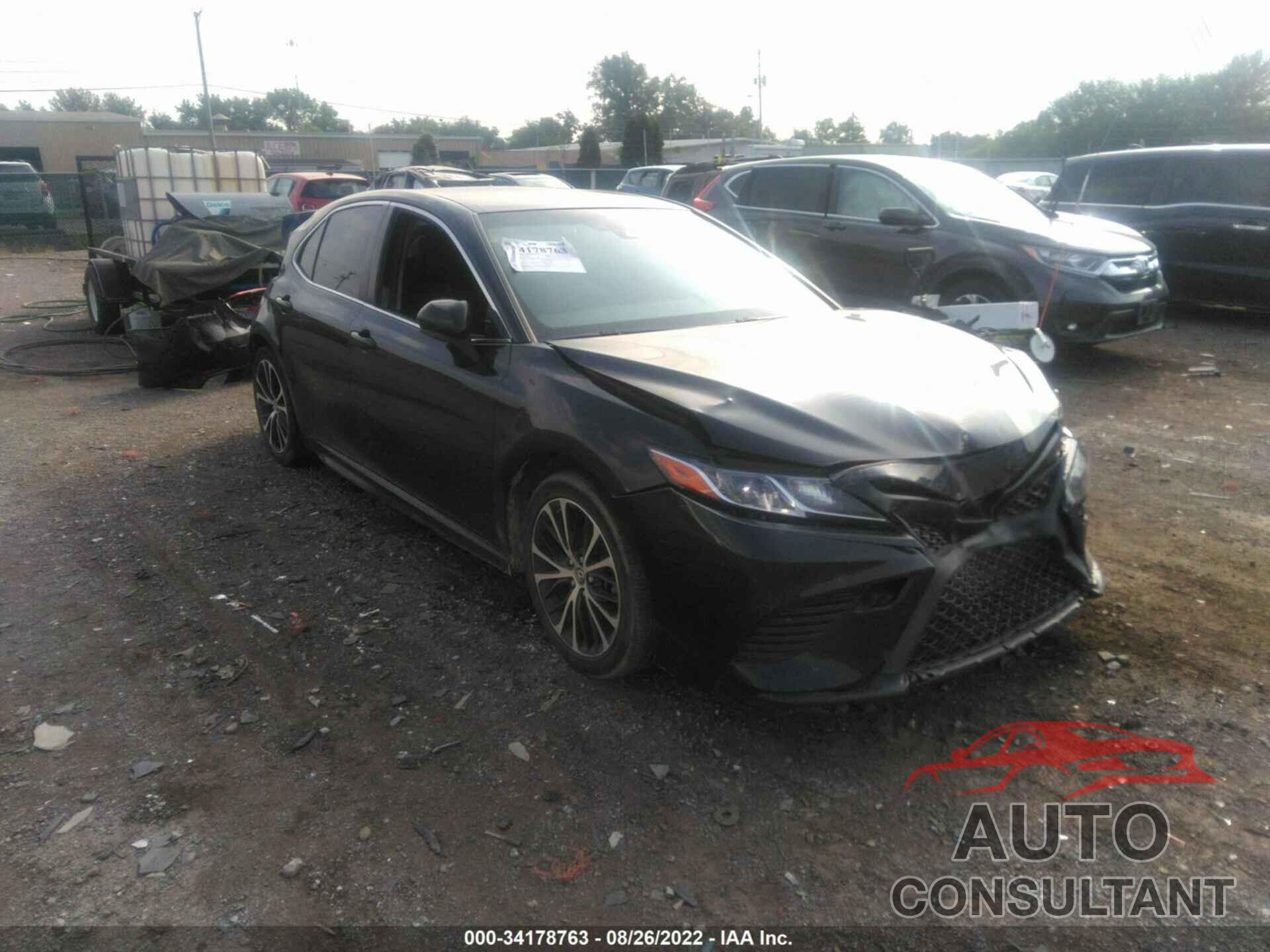 TOYOTA CAMRY 2018 - JTNB11HK5J3015459