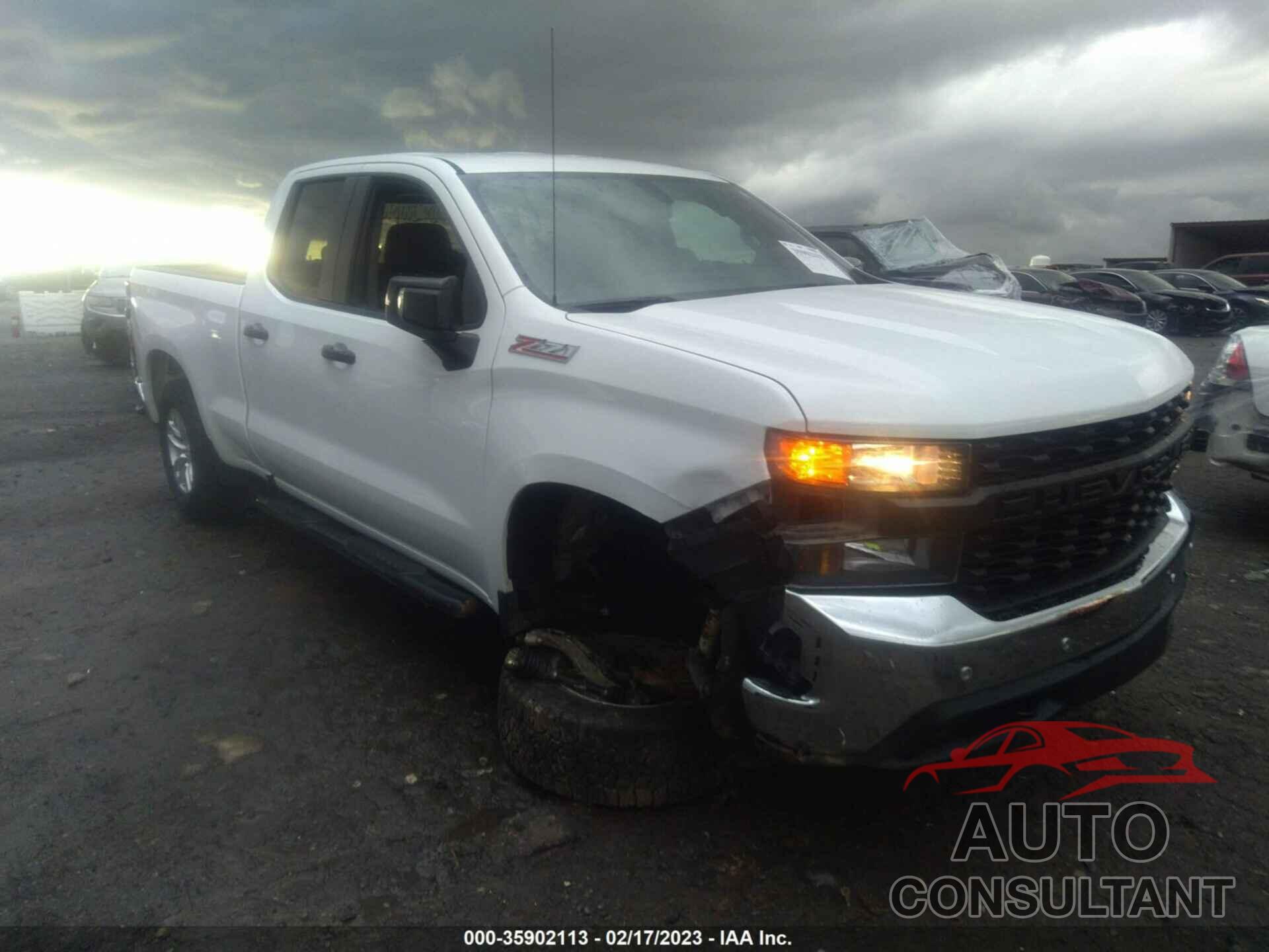 CHEVROLET SILVERADO 1500 2019 - 1GCRYAEF1KZ331008
