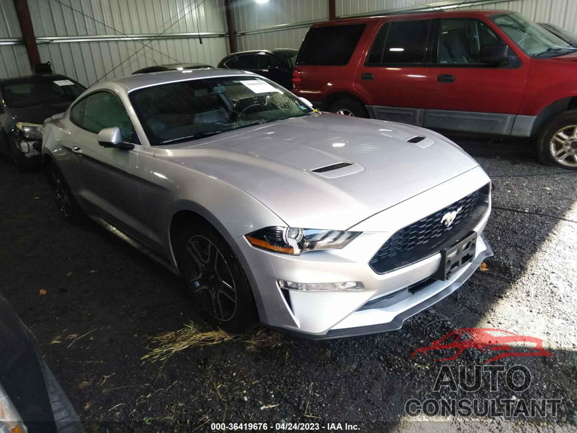 FORD MUSTANG 2019 - 1FA6P8THXK5188656