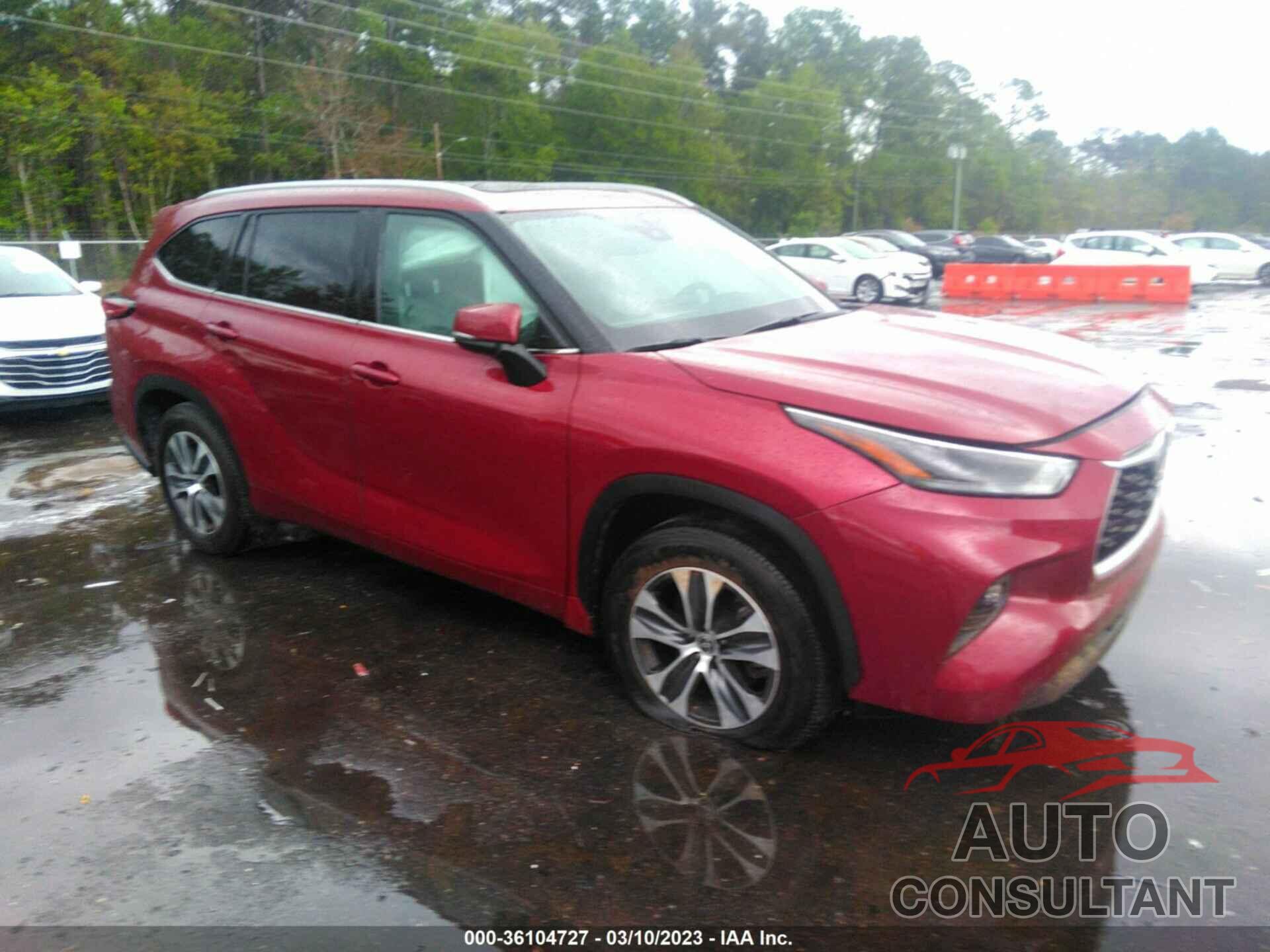 TOYOTA HIGHLANDER 2022 - 5TDGZRAH1NS106488