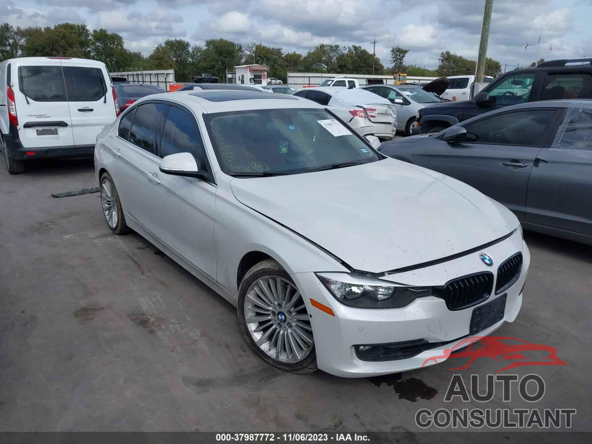 BMW 328I 2015 - WBA3A5G50FNS90256