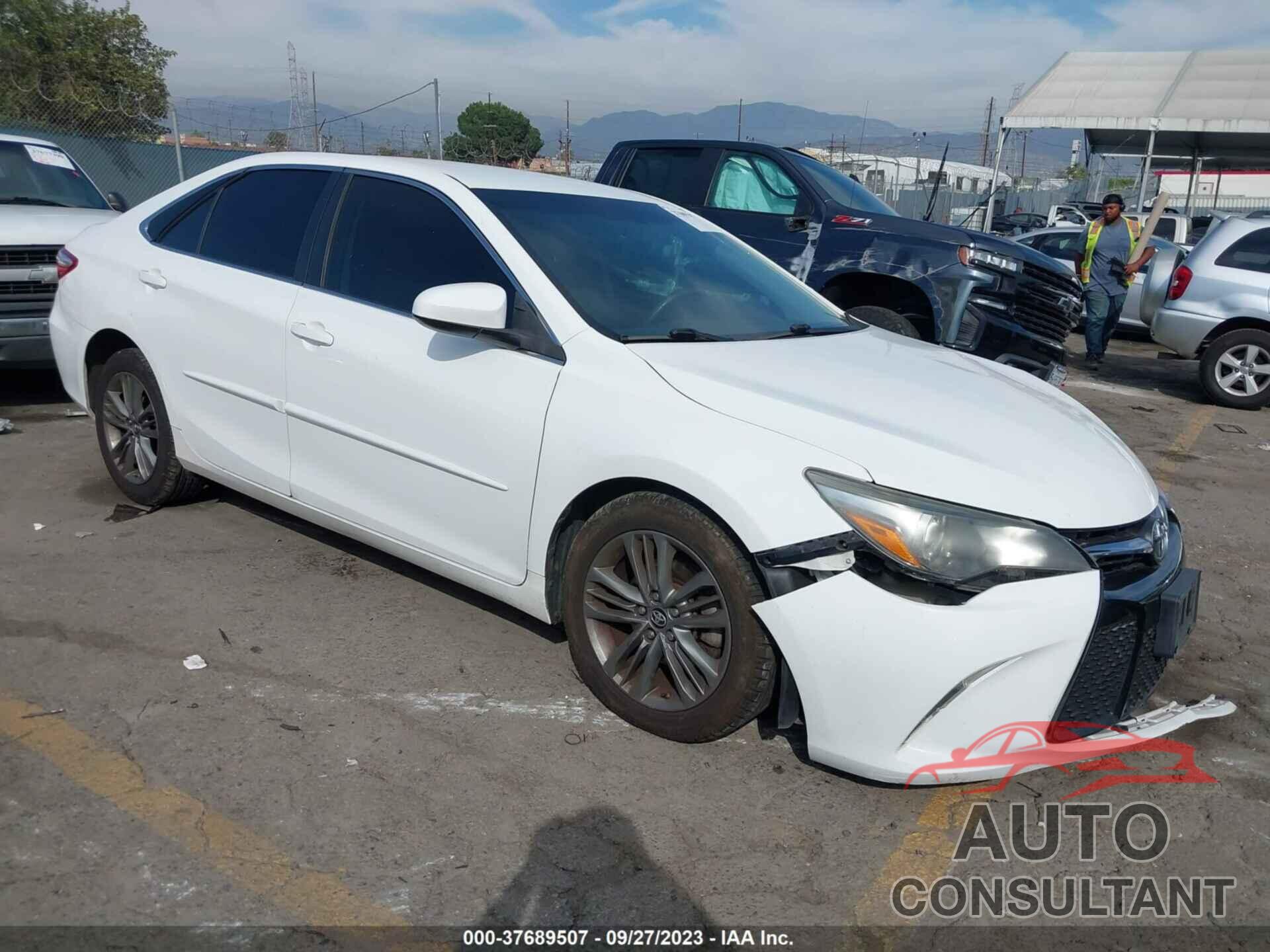 TOYOTA CAMRY 2017 - 4T1BF1FK1HU294367