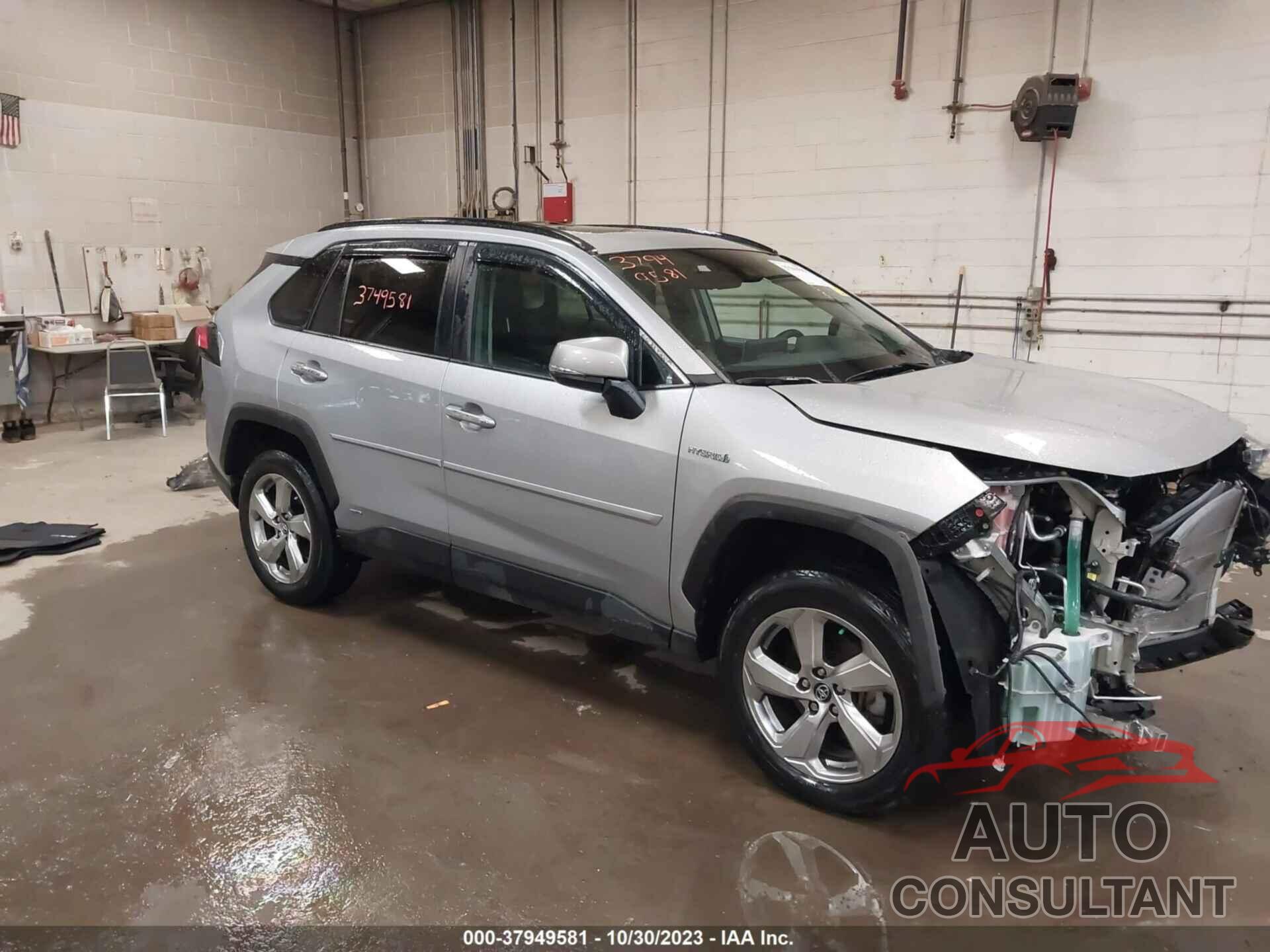 TOYOTA RAV4 2020 - 2T3DWRFVXLW048631
