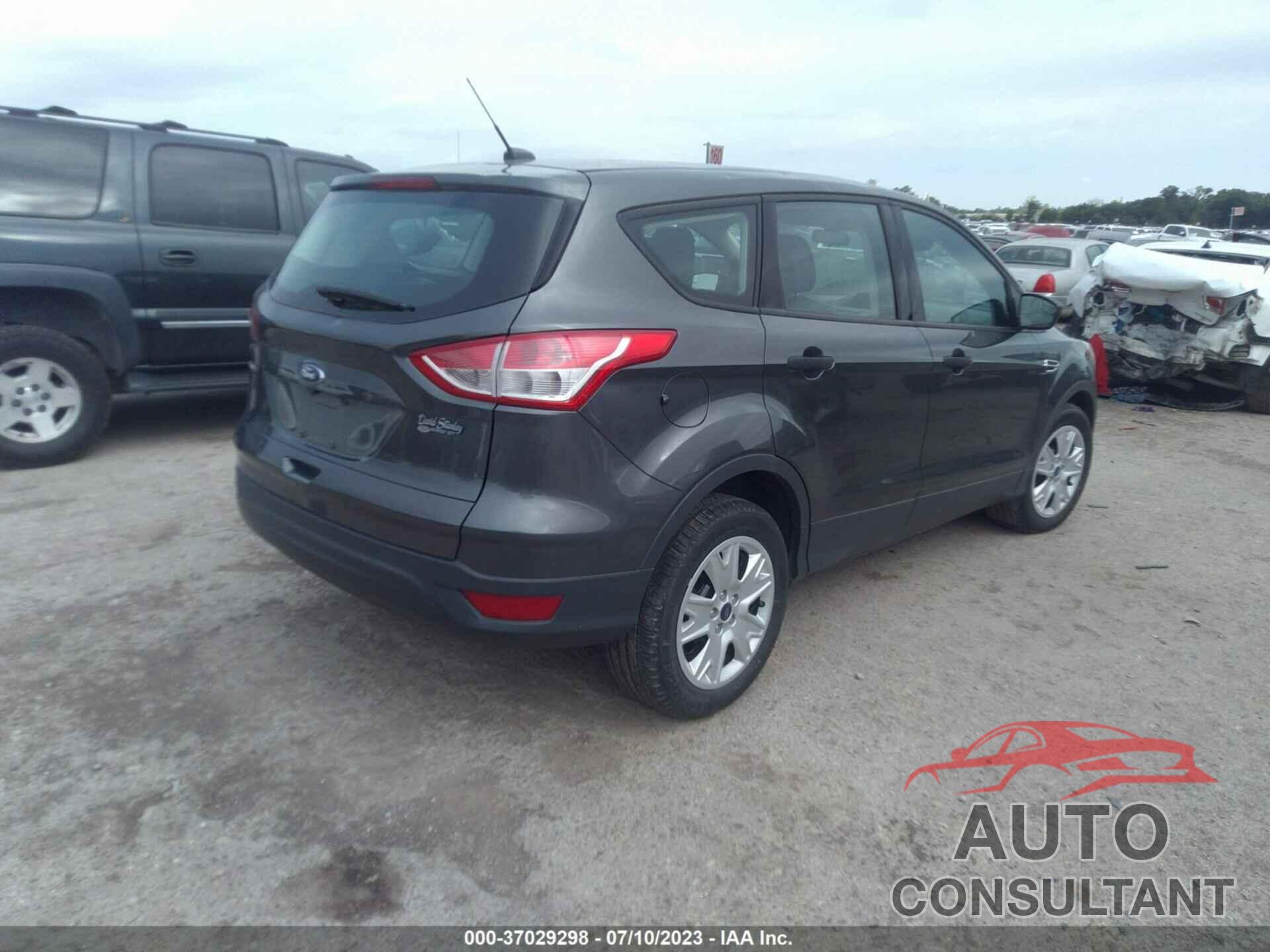 FORD ESCAPE 2016 - 1FMCU0F70GUC25913