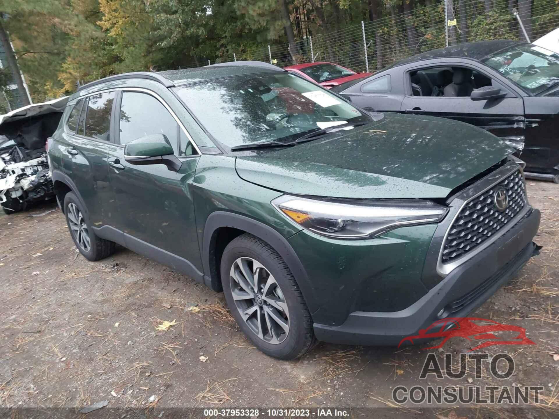 TOYOTA COROLLA CROSS 2022 - 7MUDAABG5NV018731