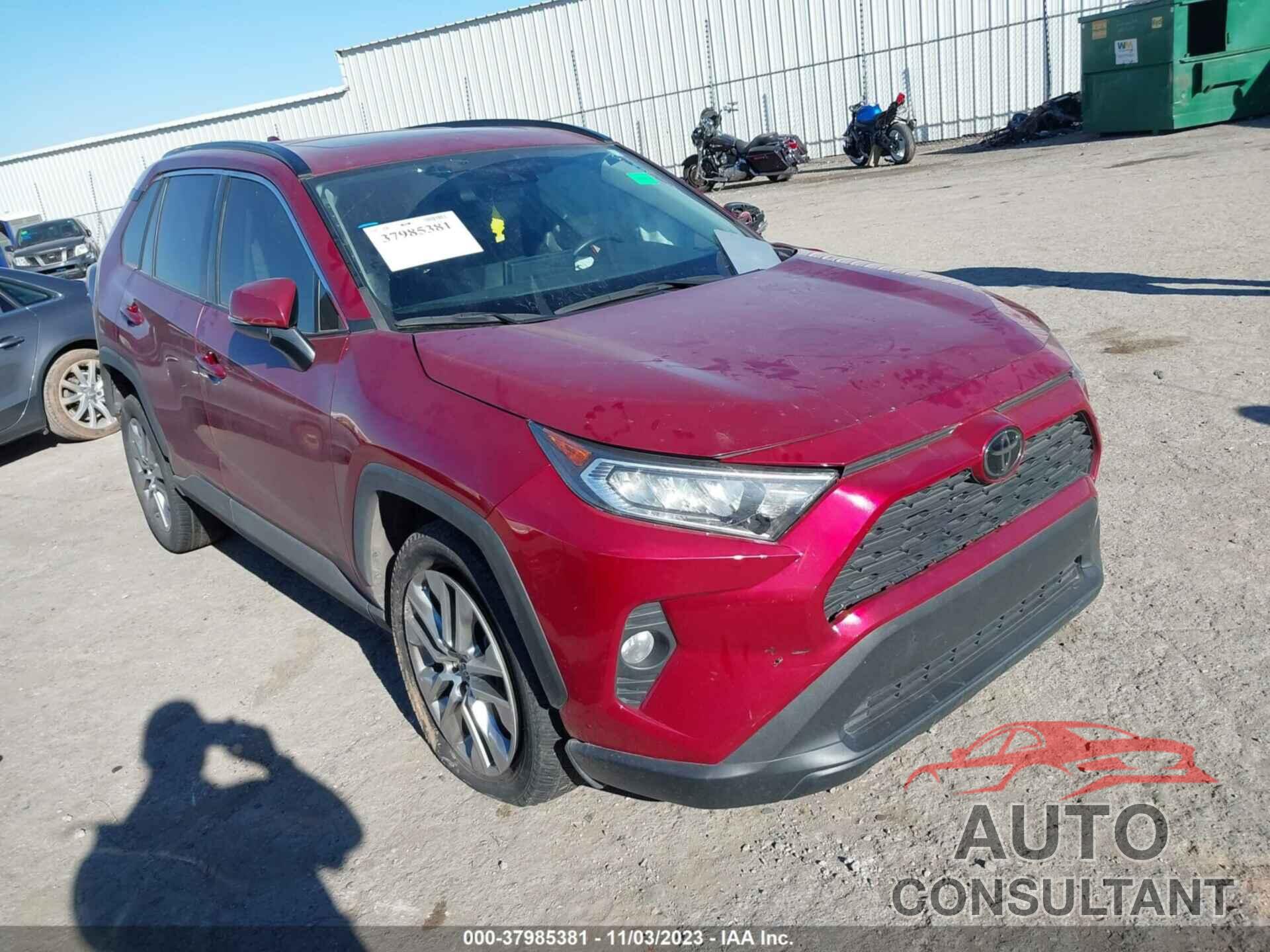 TOYOTA RAV4 2021 - 2T3C1RFV0MW146210