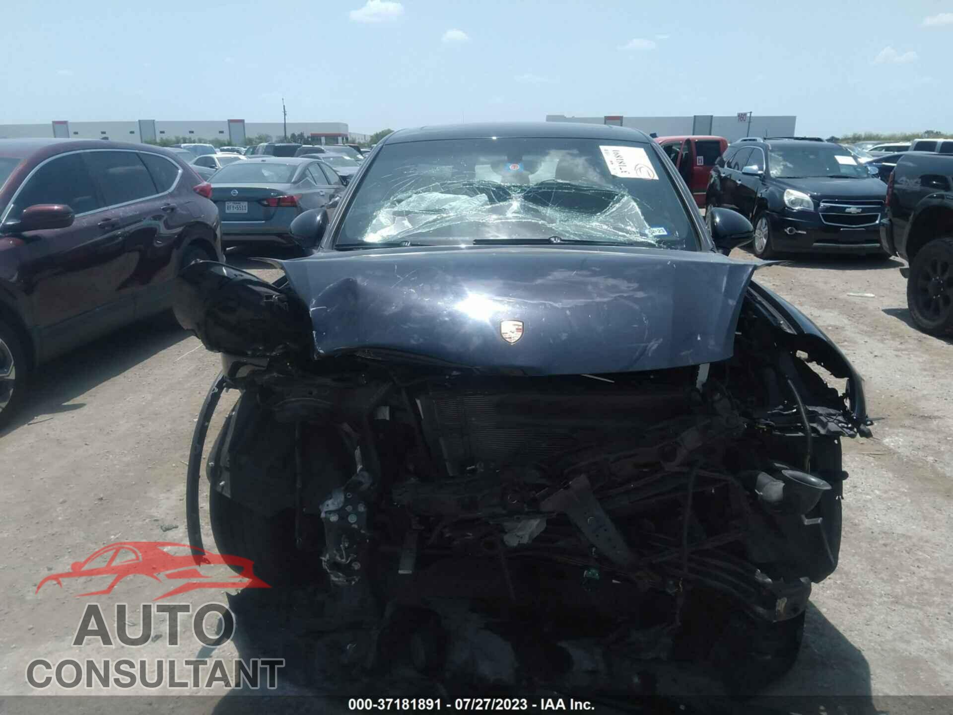 PORSCHE CAYENNE 2017 - WP1AA2A29HKA87487