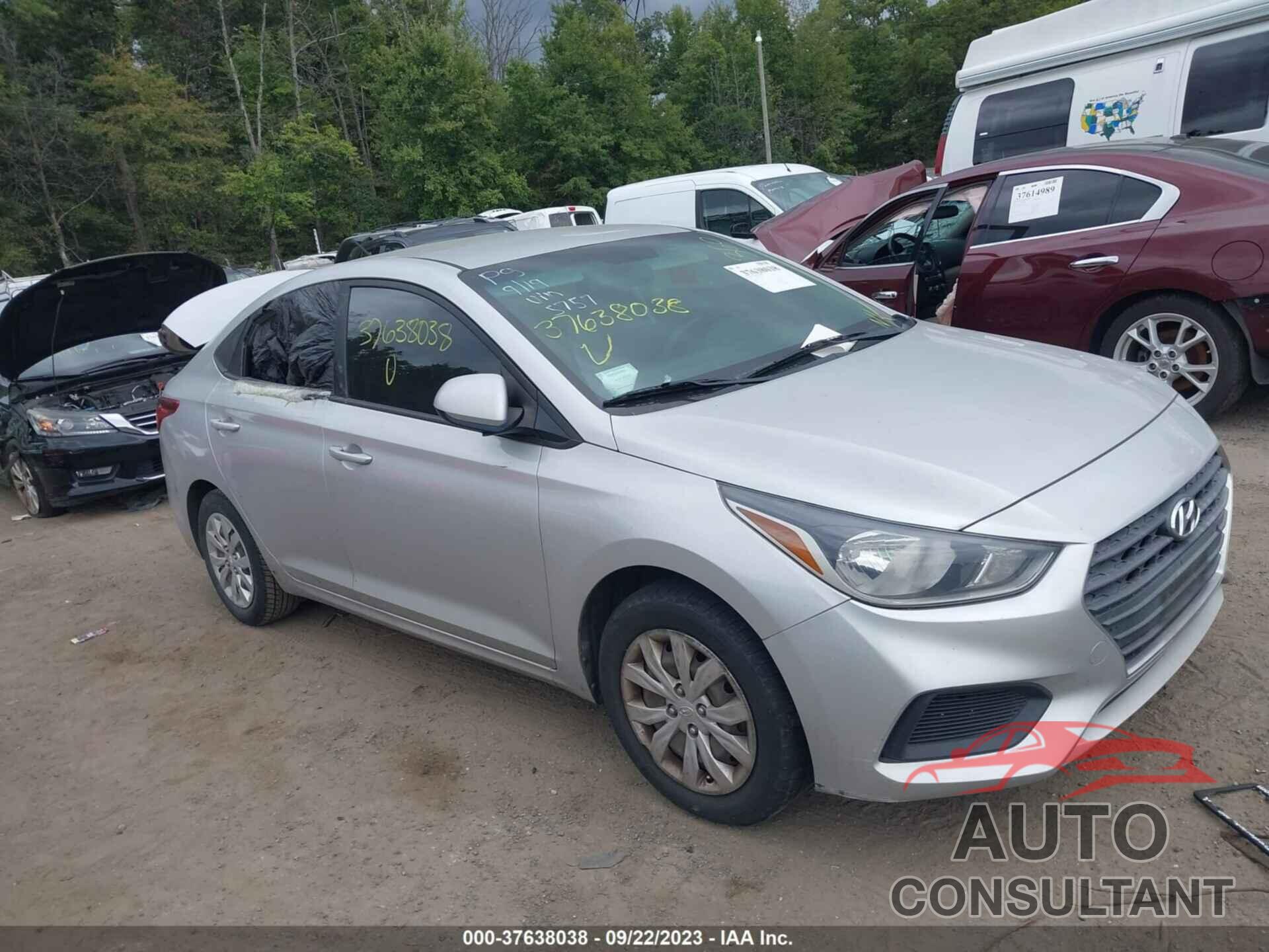 HYUNDAI ACCENT 2018 - 3KPC24A39JE015757