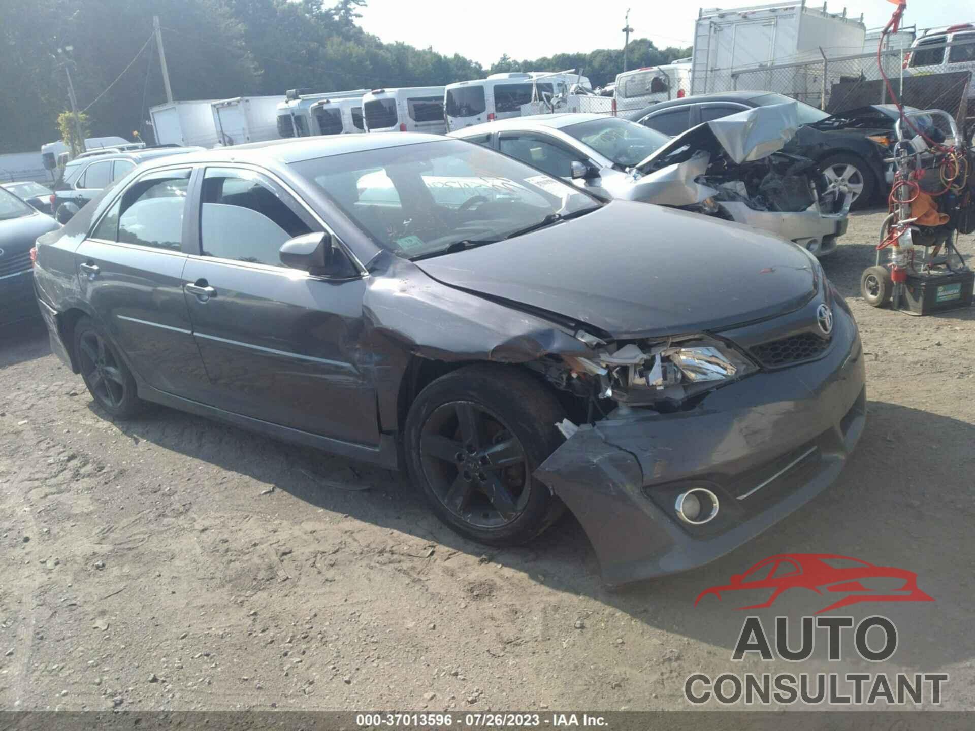 TOYOTA CAMRY 2014 - 4T1BF1FK1EU747835