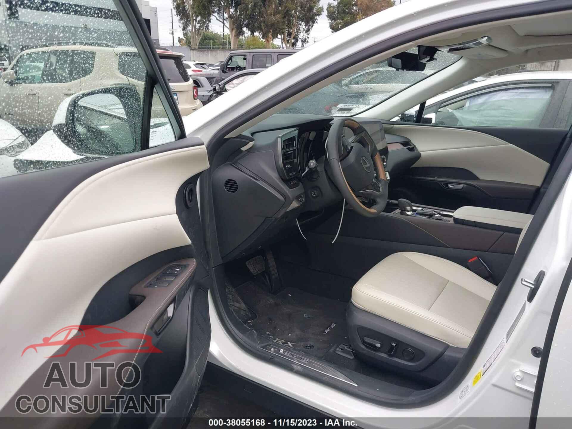 LEXUS RX 2023 - 2T2BAMCA6PC035901