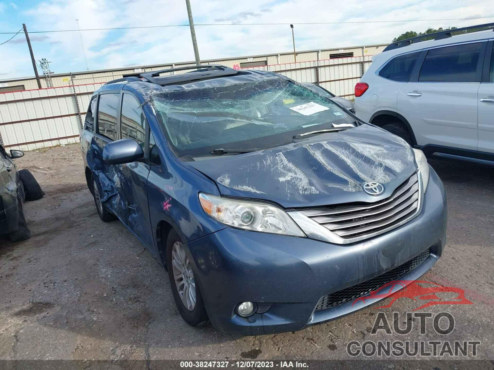 TOYOTA SIENNA 2016 - 5TDYK3DCXGS692651