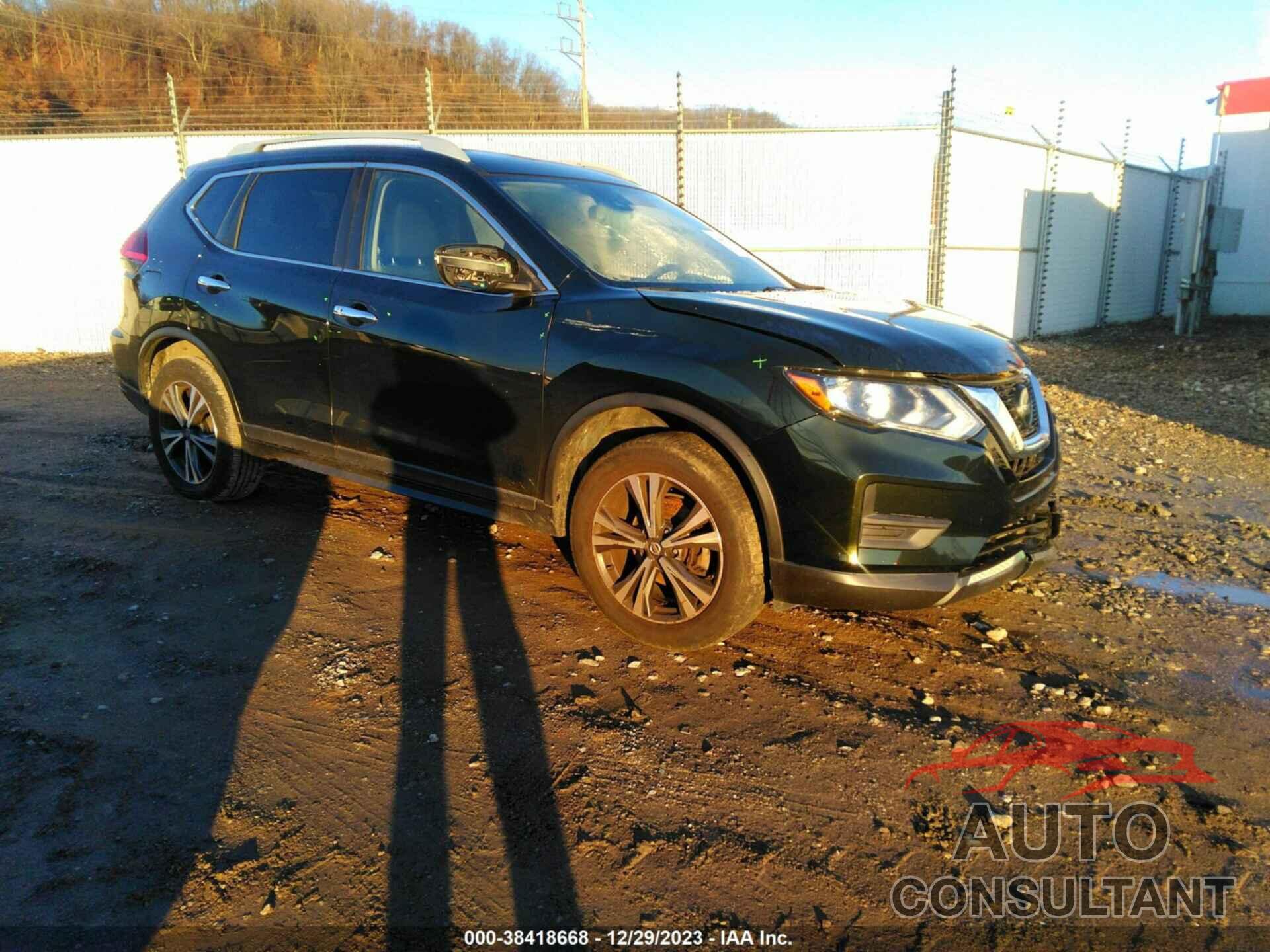 NISSAN ROGUE 2019 - 5N1AT2MV6KC810159