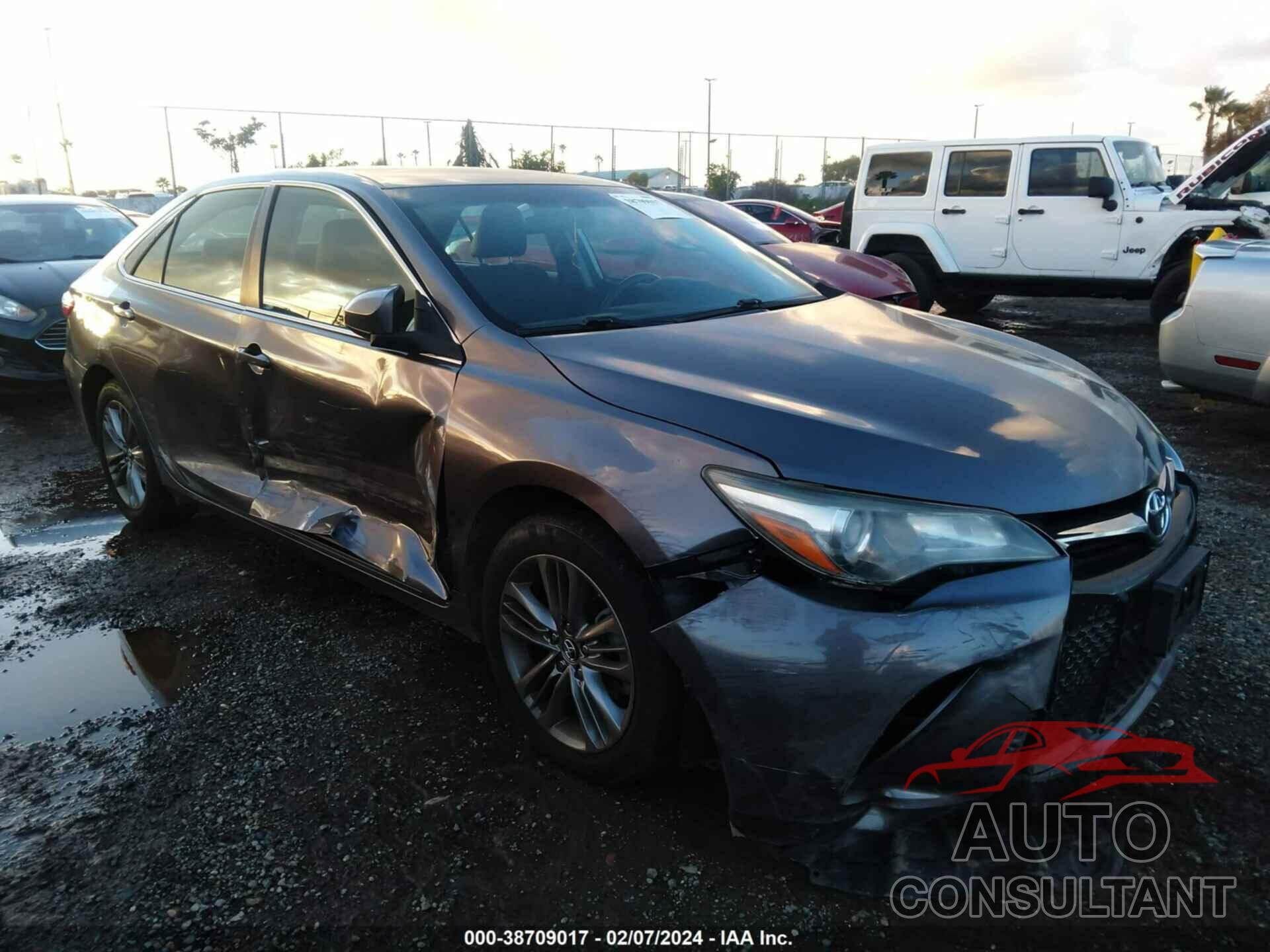 TOYOTA CAMRY 2017 - 4T1BF1FK5HU276549
