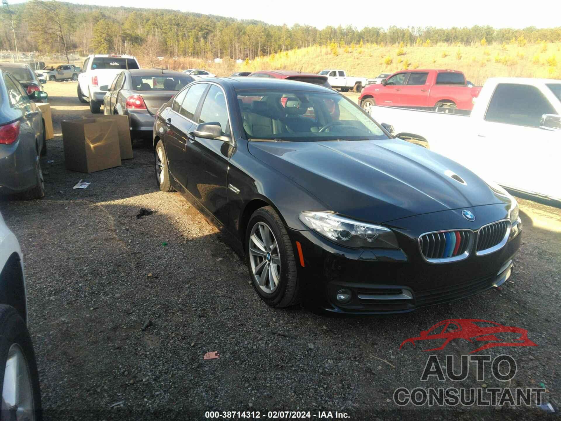 BMW 528I 2016 - WBA5A5C52GG351420