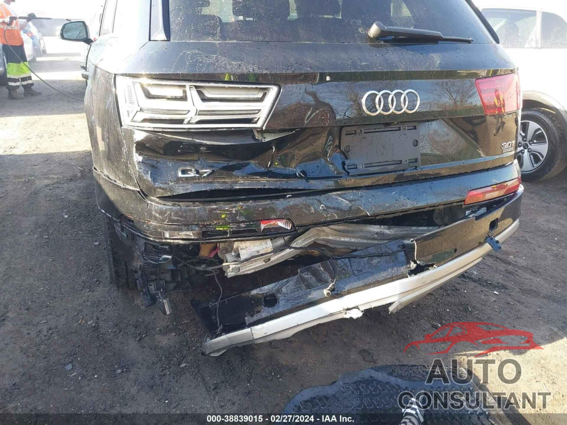 AUDI Q7 2017 - WA1LAAF78HV040775