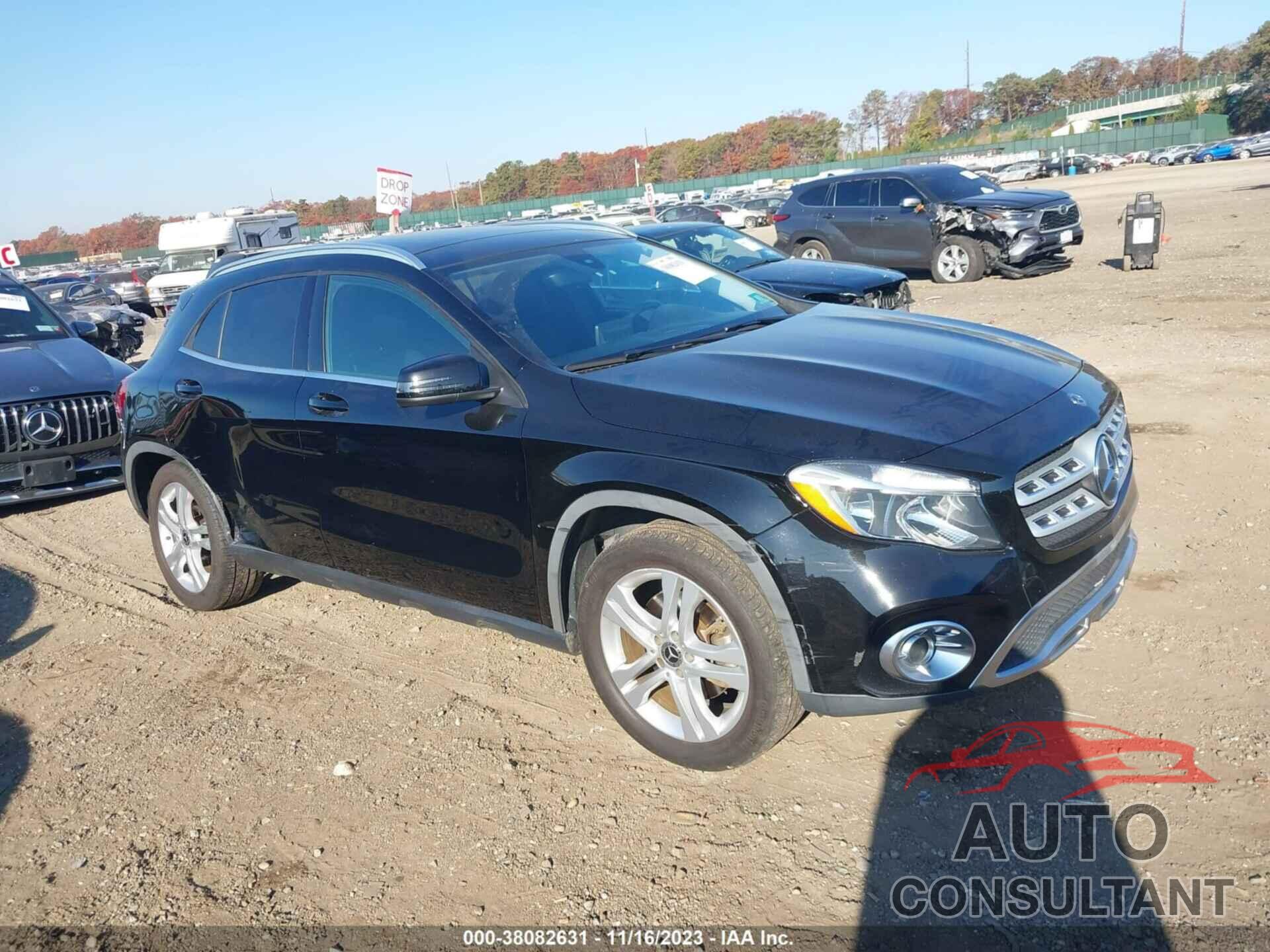 MERCEDES-BENZ GLA 250 2018 - WDCTG4GB9JJ418876