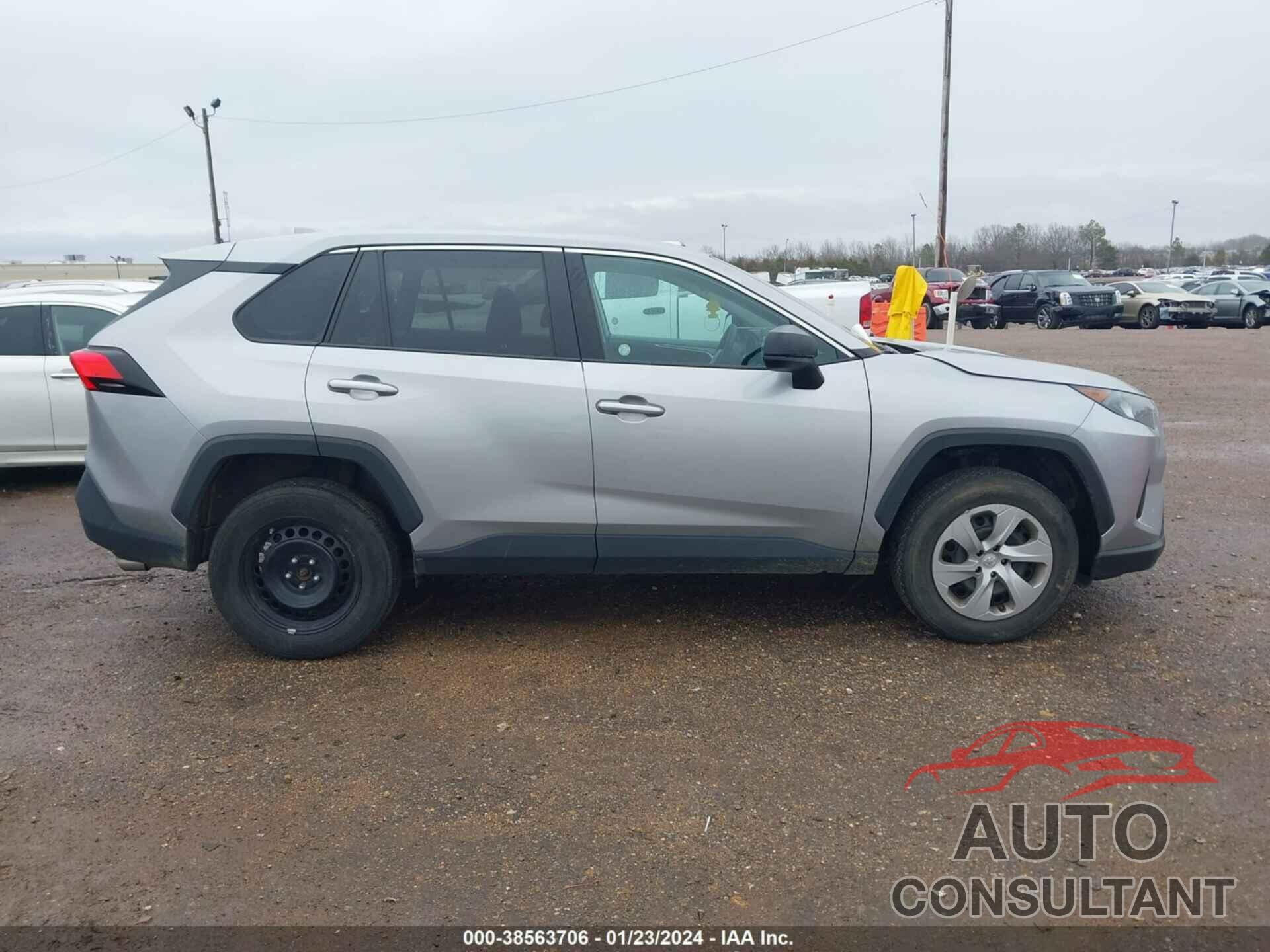 TOYOTA RAV4 2022 - 2T3F1RFV8NW290361