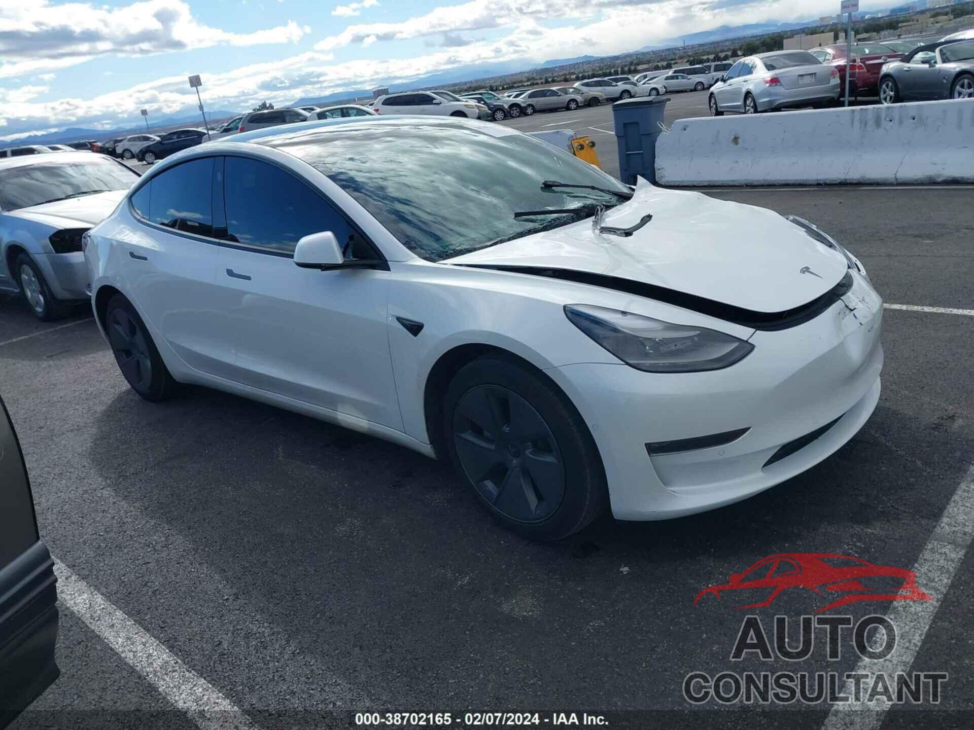TESLA MODEL 3 2022 - 5YJ3E1EB4NF275040