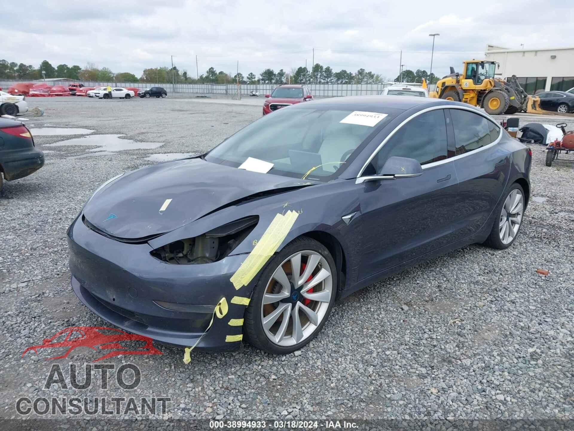 TESLA MODEL 3 2019 - 5YJ3E1EB7KF214082