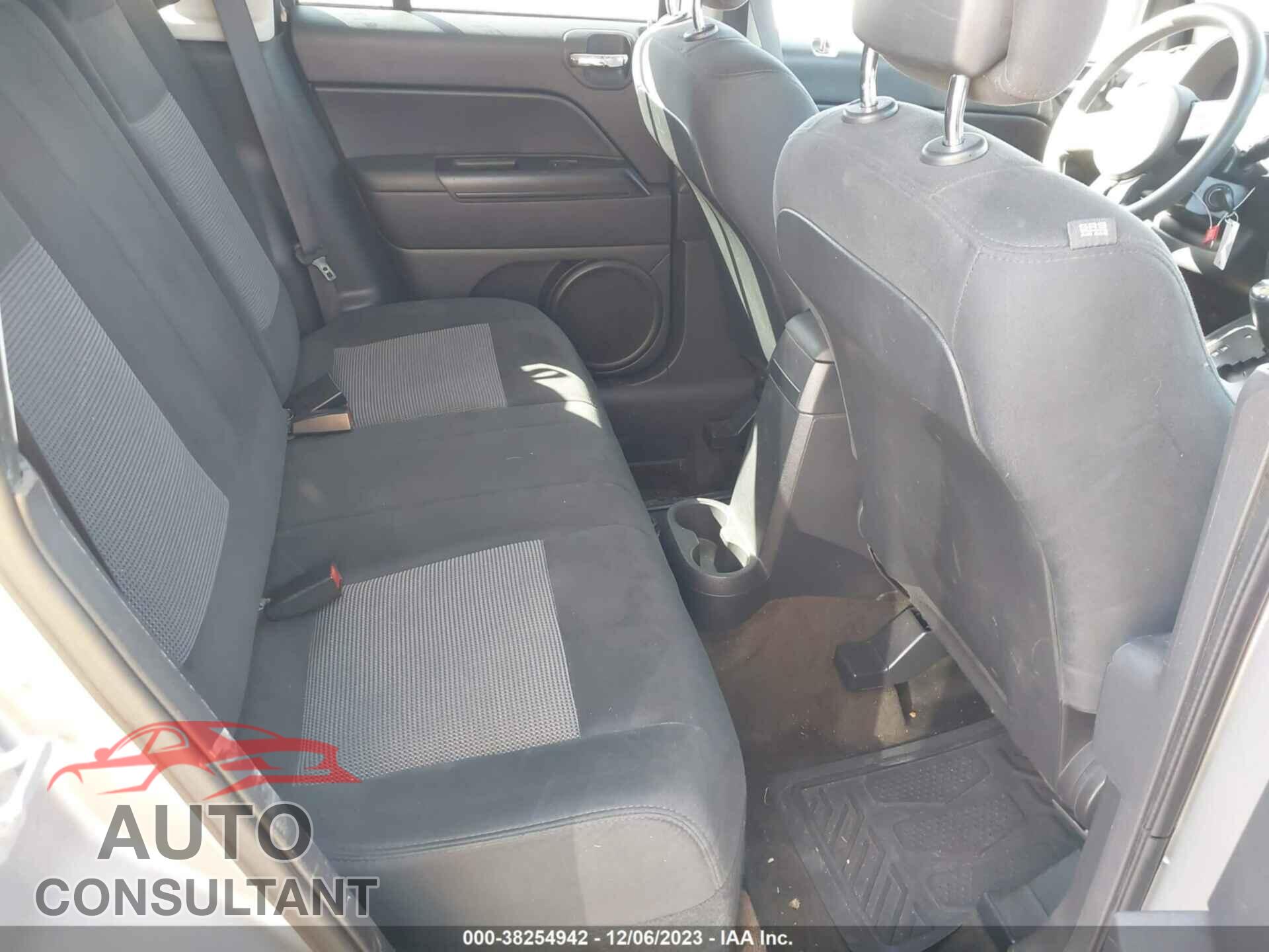 JEEP COMPASS 2016 - 1C4NJDBB6GD733505