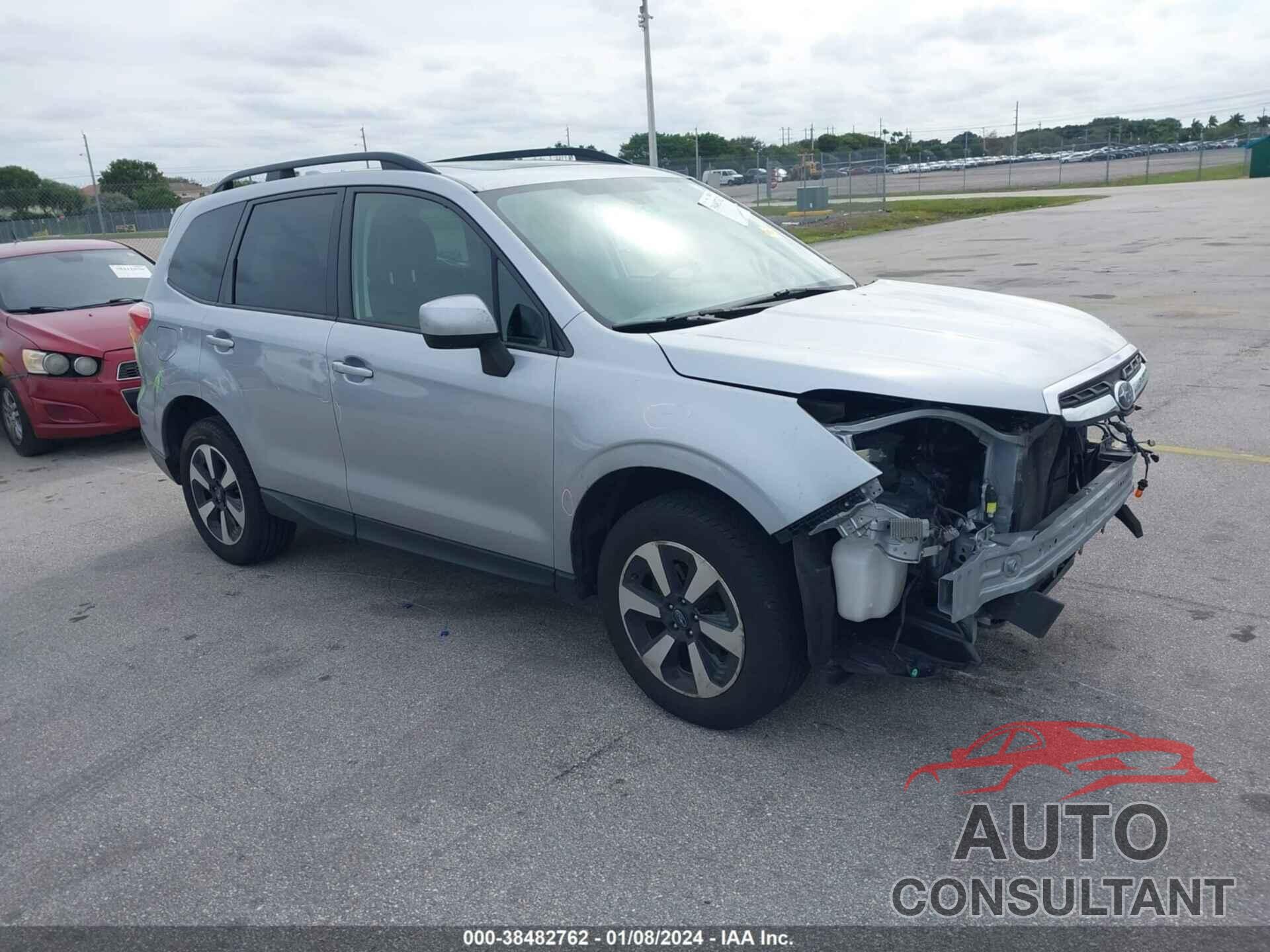 SUBARU FORESTER 2018 - JF2SJAGC5JH470041