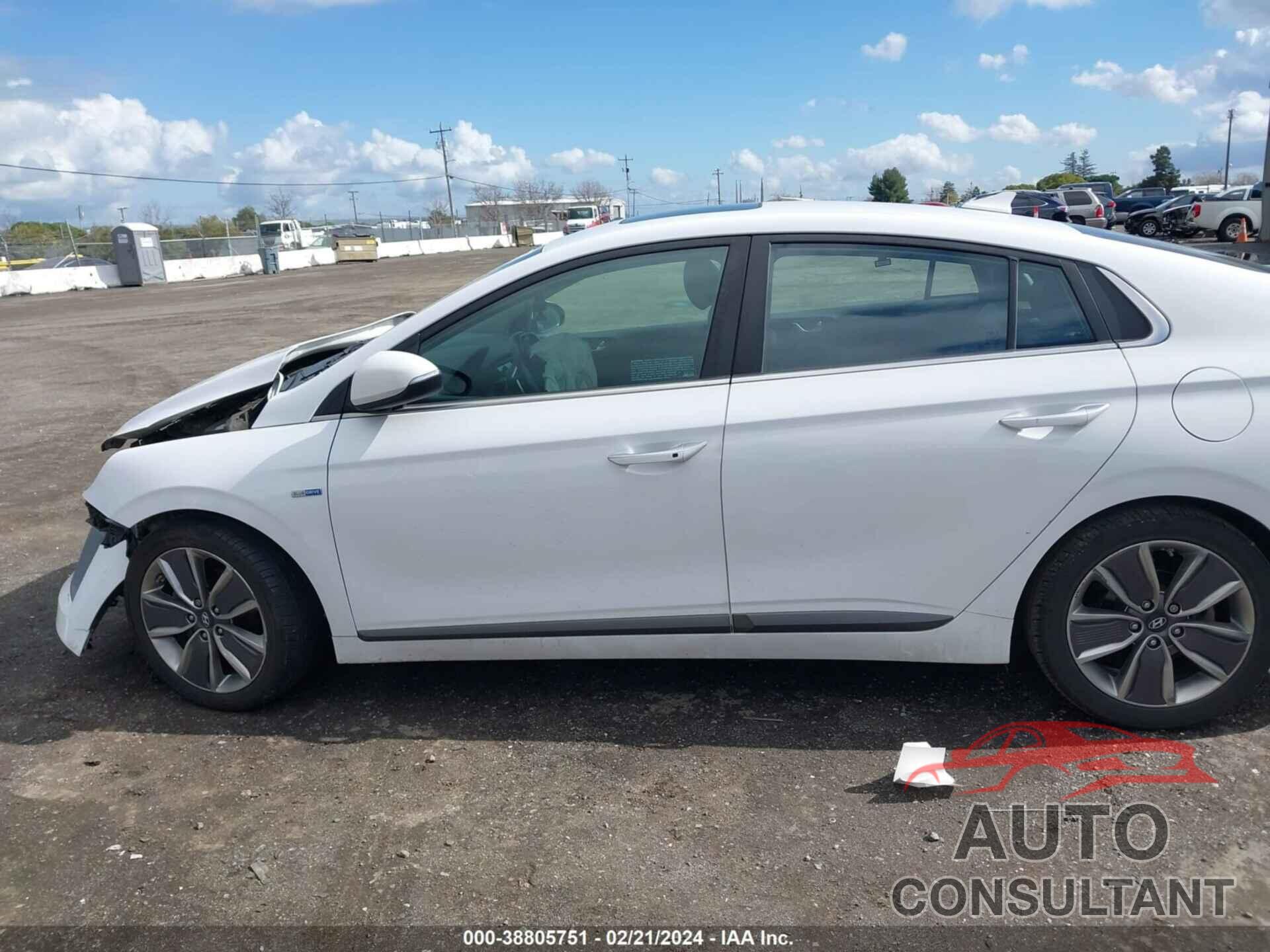 HYUNDAI IONIQ HYBRID 2018 - KMHC85LC6JU089605