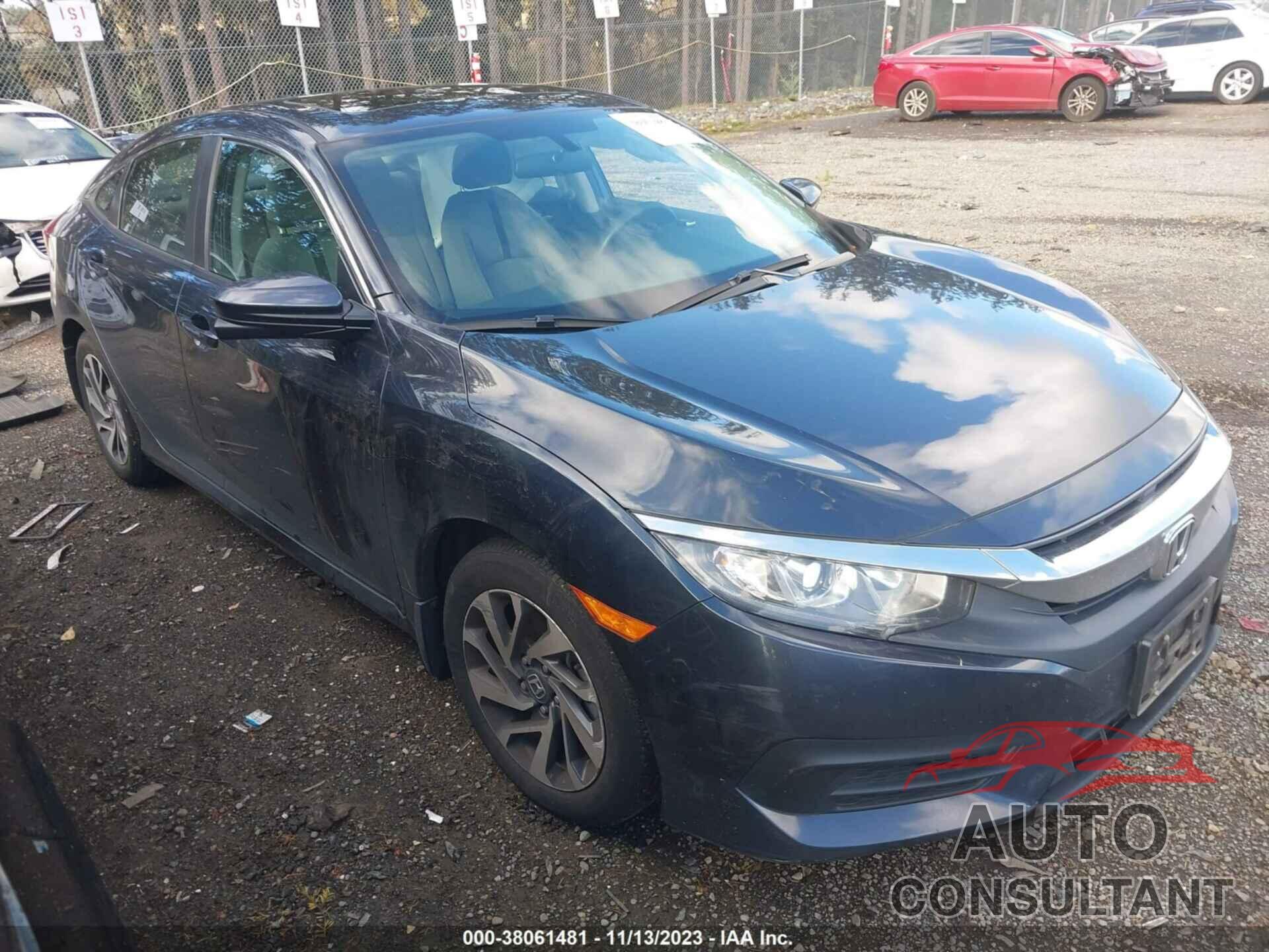 HONDA CIVIC 2018 - 2HGFC2F74JH571667