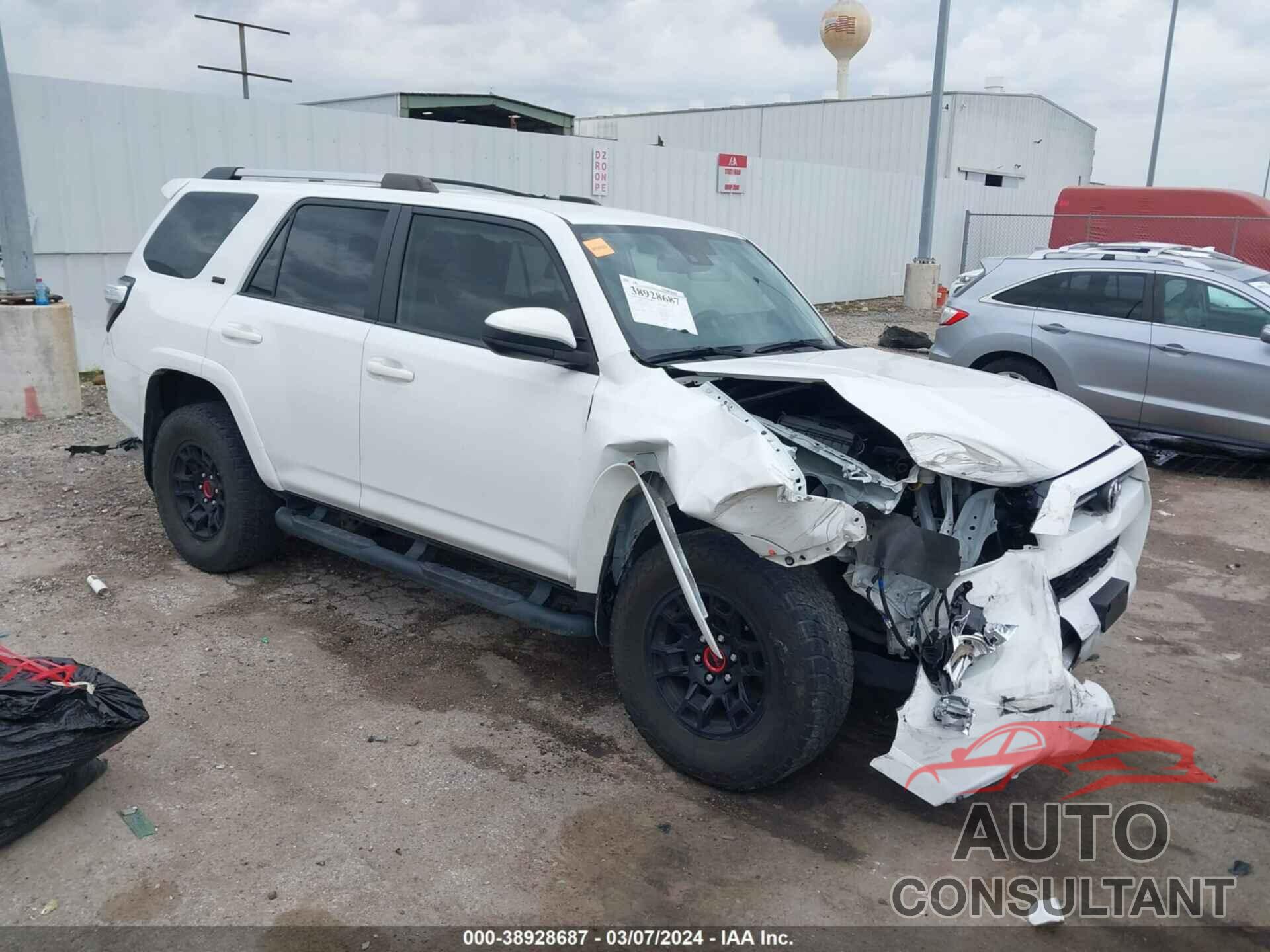 TOYOTA 4RUNNER 2022 - JTEEU5JR5N5261635