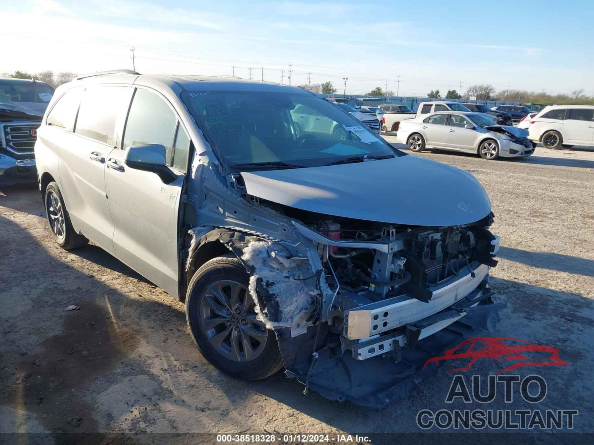 TOYOTA SIENNA 2022 - 5TDYRKEC0NS127570