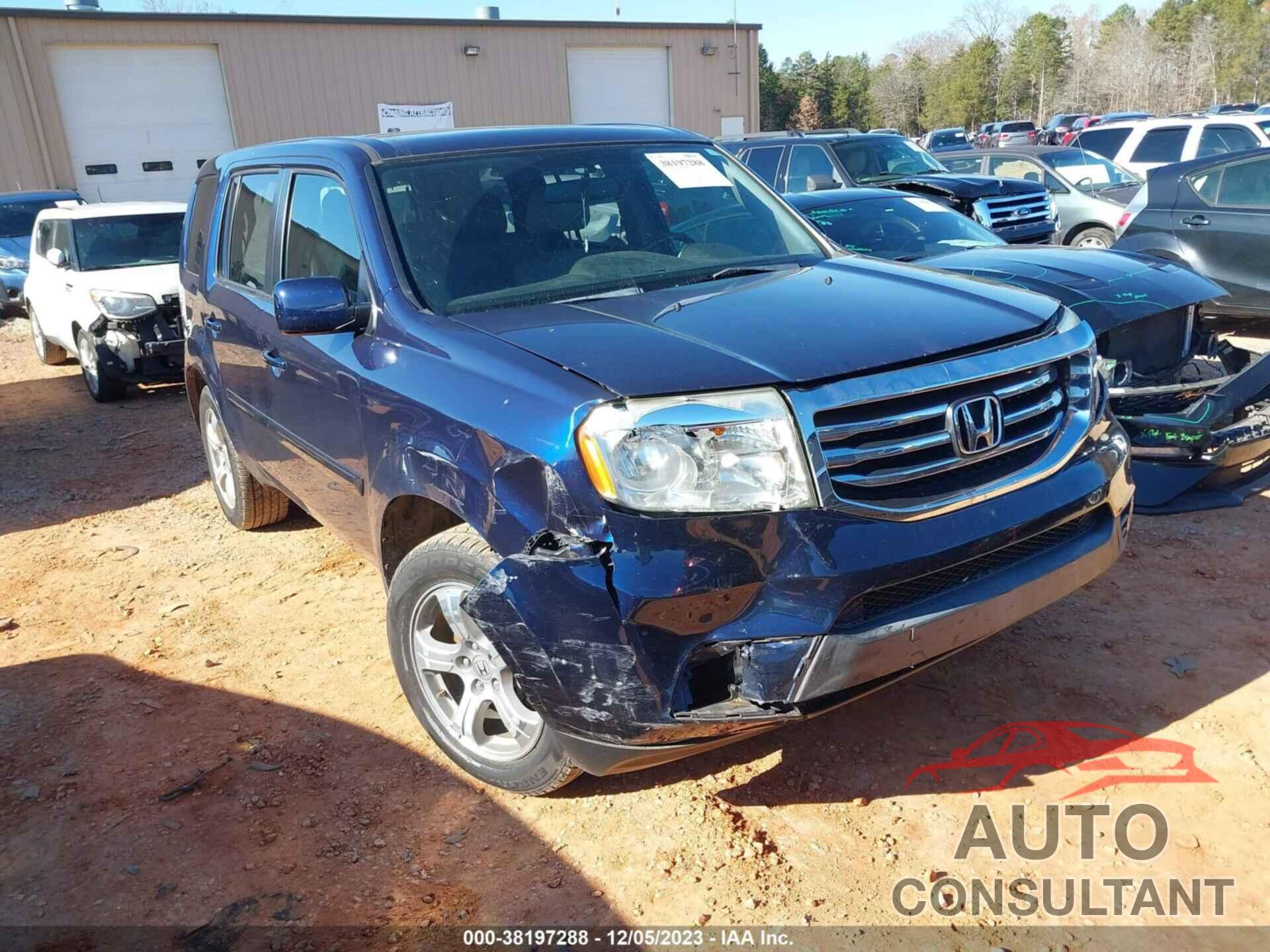 HONDA PILOT 2015 - 5FNYF4H58FB038255