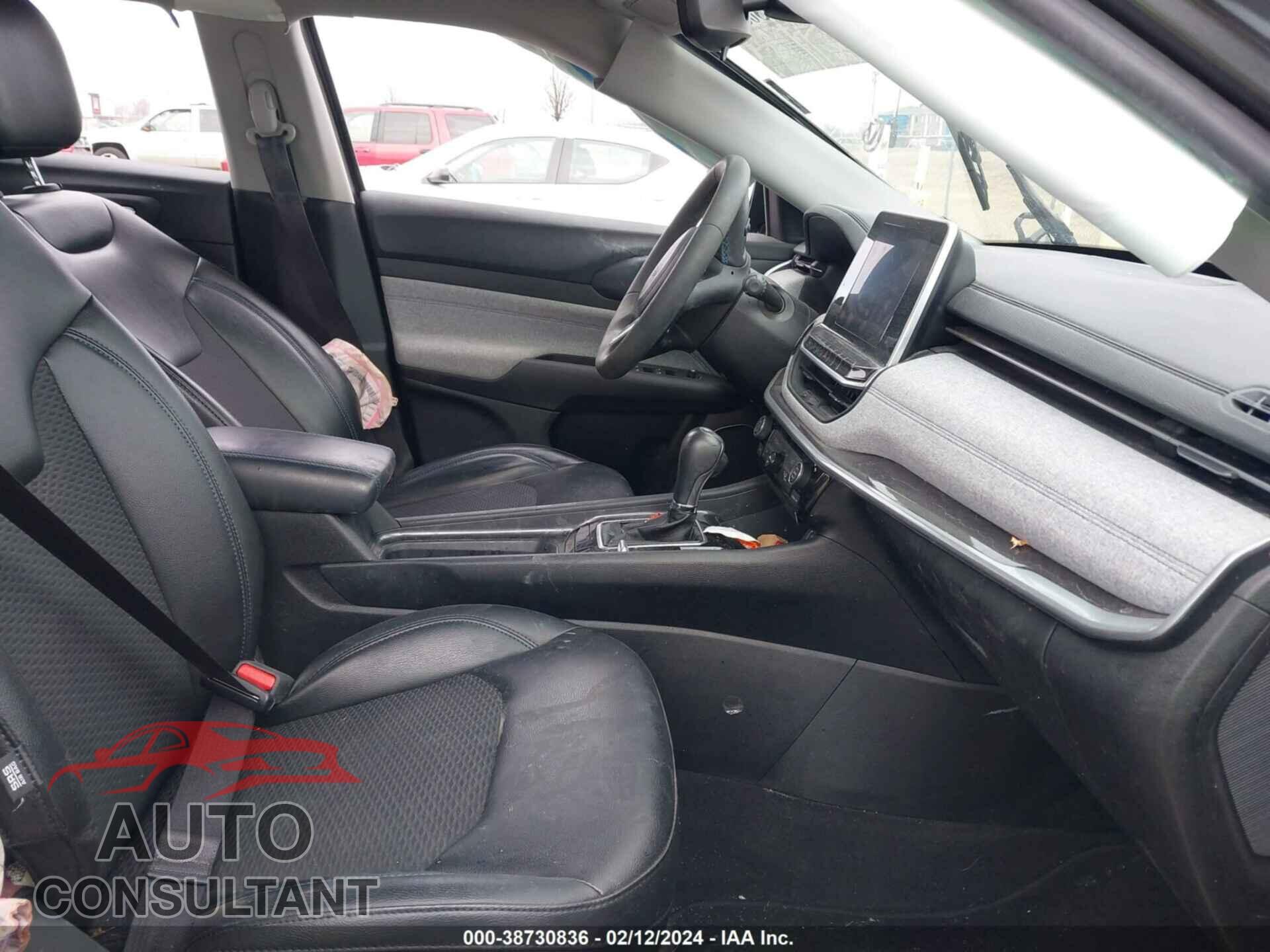 JEEP COMPASS 2022 - 3C4NJDBB5NT160006