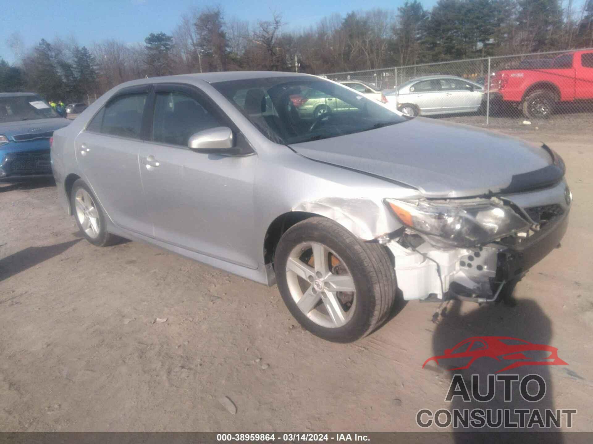 TOYOTA CAMRY 2013 - 4T1BF1FK4DU646822