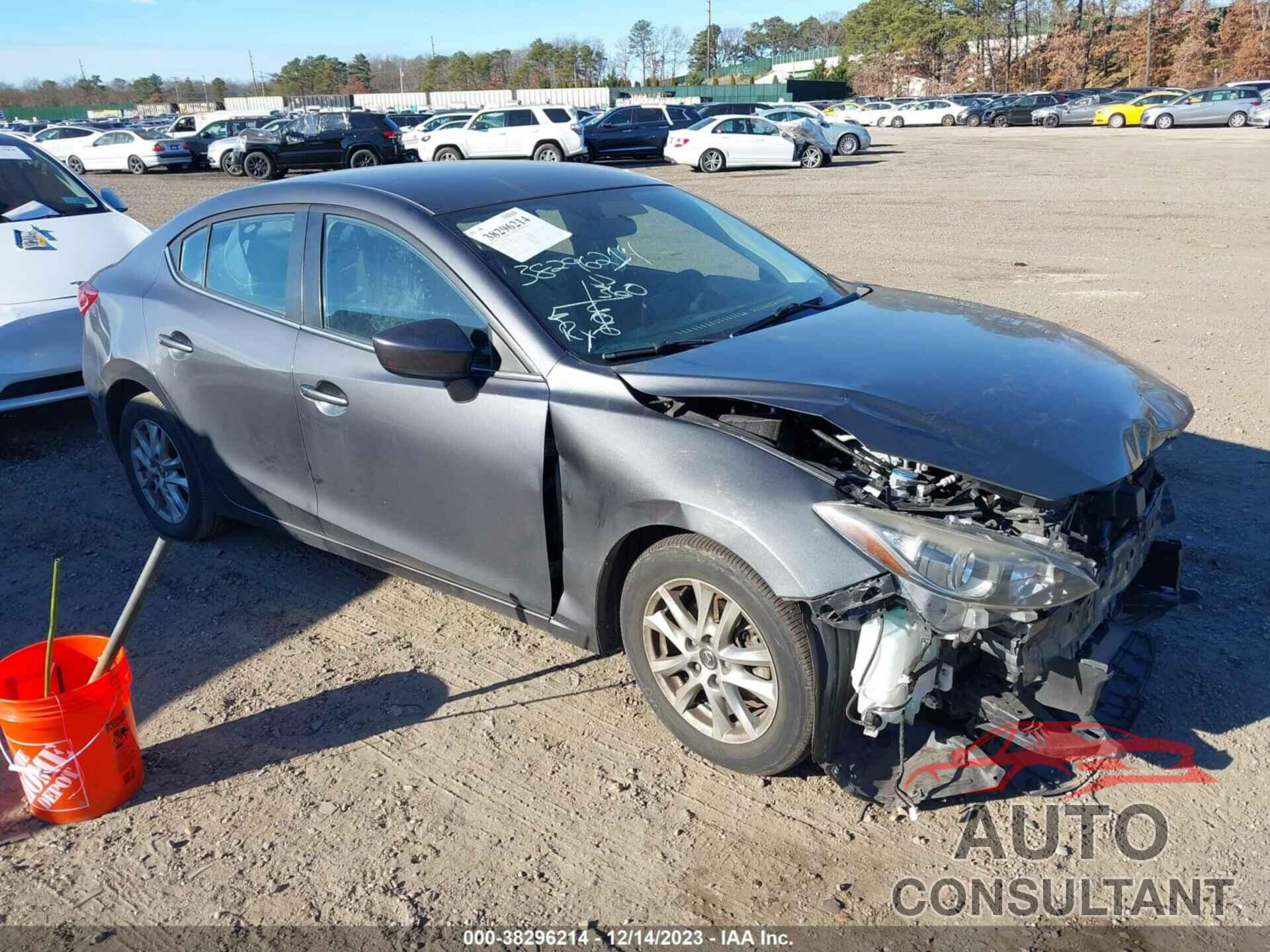 MAZDA MAZDA3 2016 - JM1BM1U7XG1318772