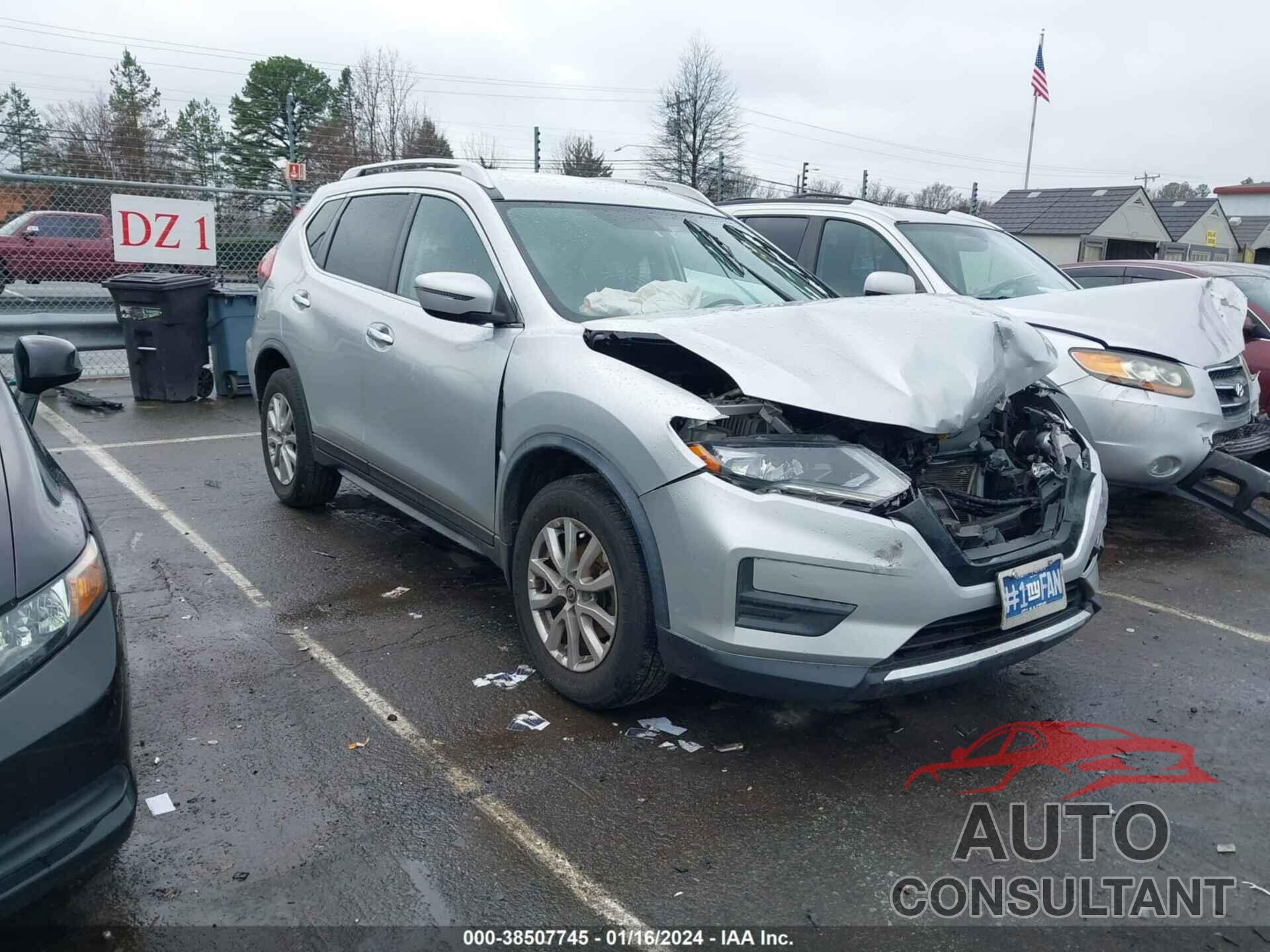 NISSAN ROGUE 2018 - JN8AT2MV4JW309714