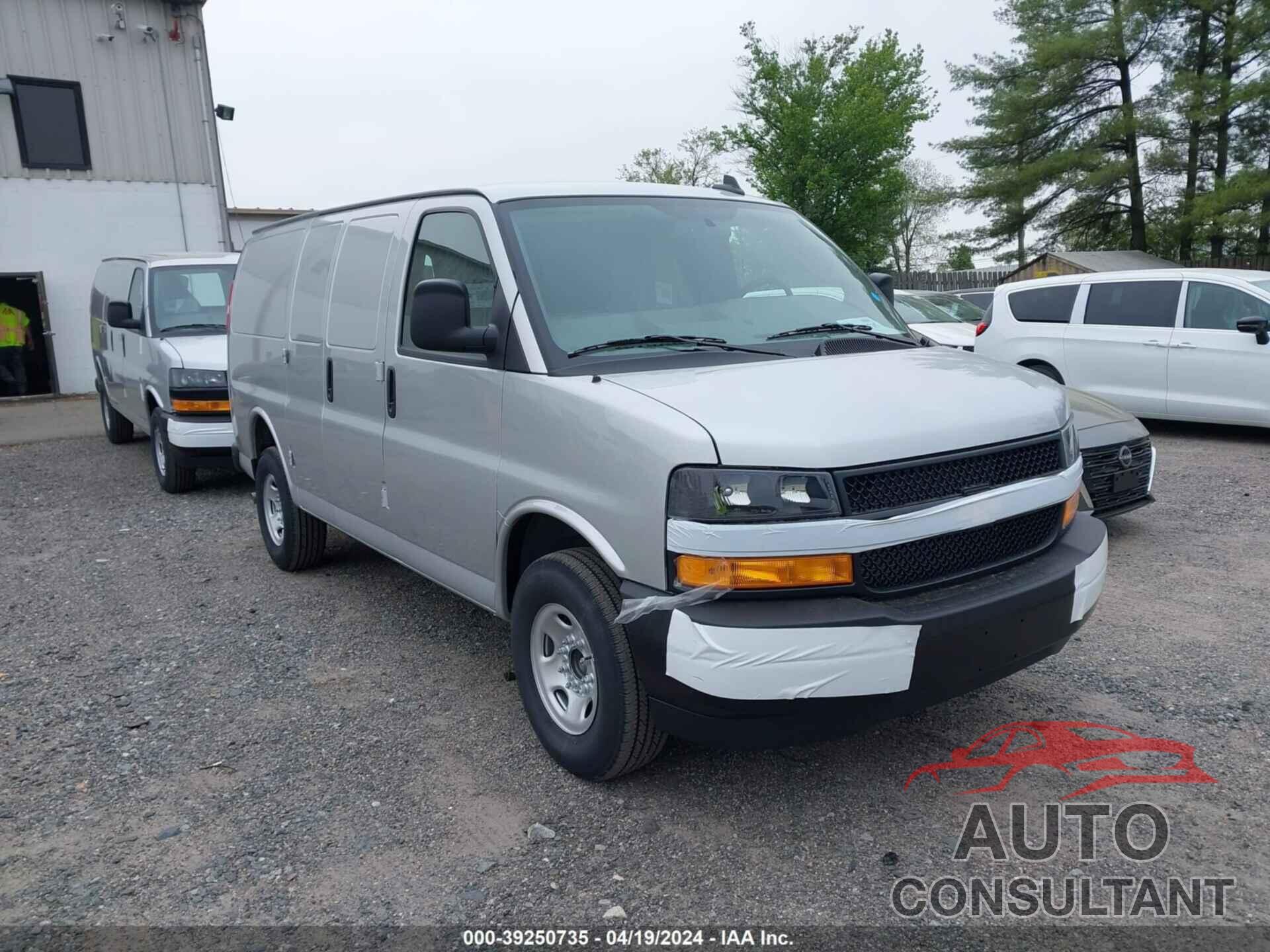 CHEVROLET EXPRESS CARGO 2024 - 1GCWGAFP8R1158223