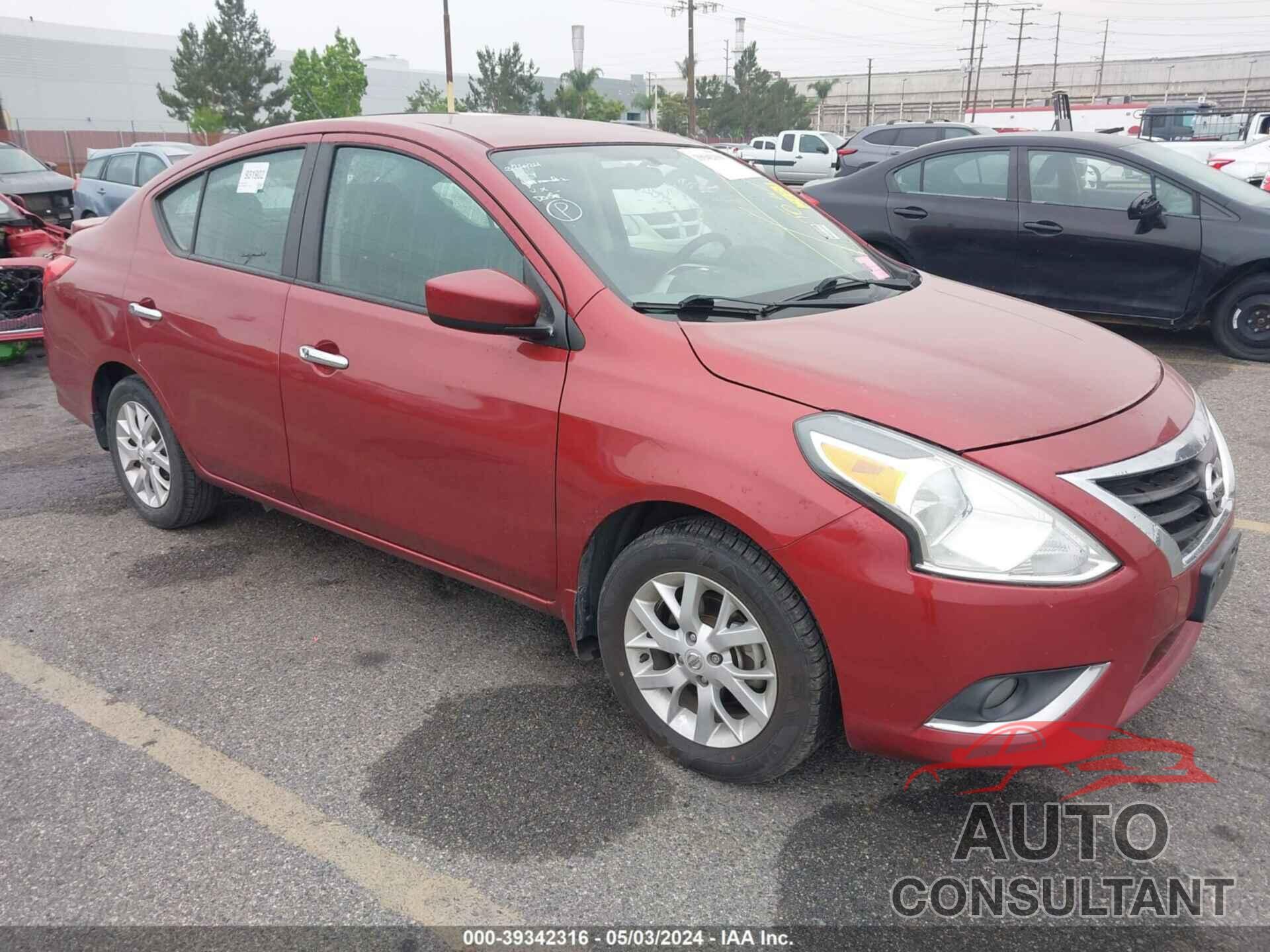 NISSAN VERSA 2019 - 3N1CN7AP5KL812227