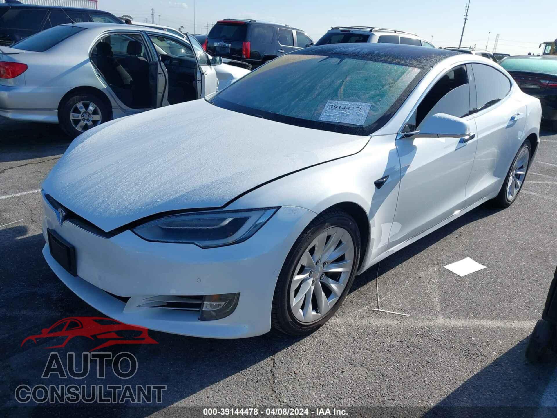 TESLA MODEL S 2017 - 5YJSA1E12HF208651