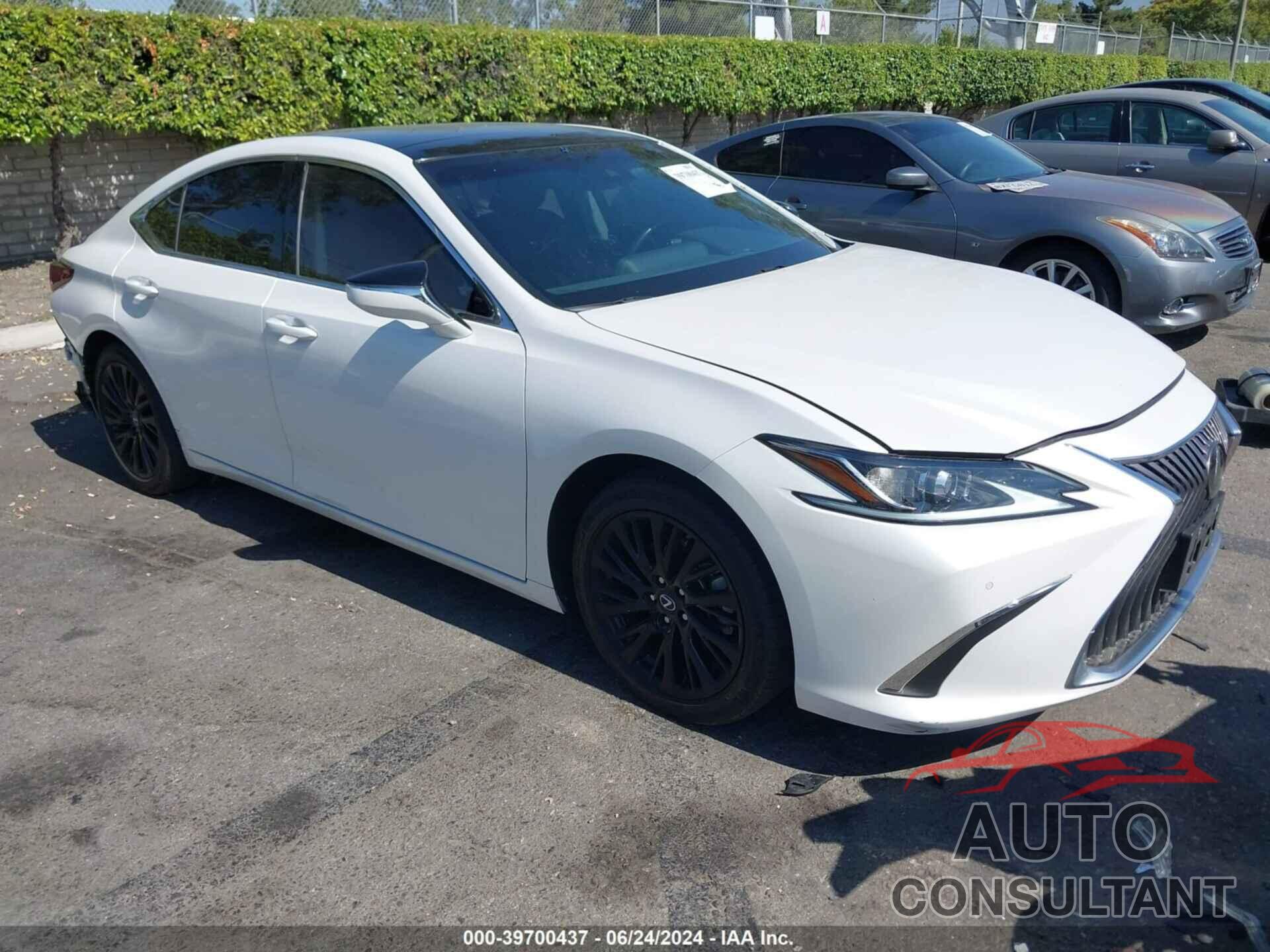 LEXUS ES 350 2020 - 58ADZ1B10LU069386