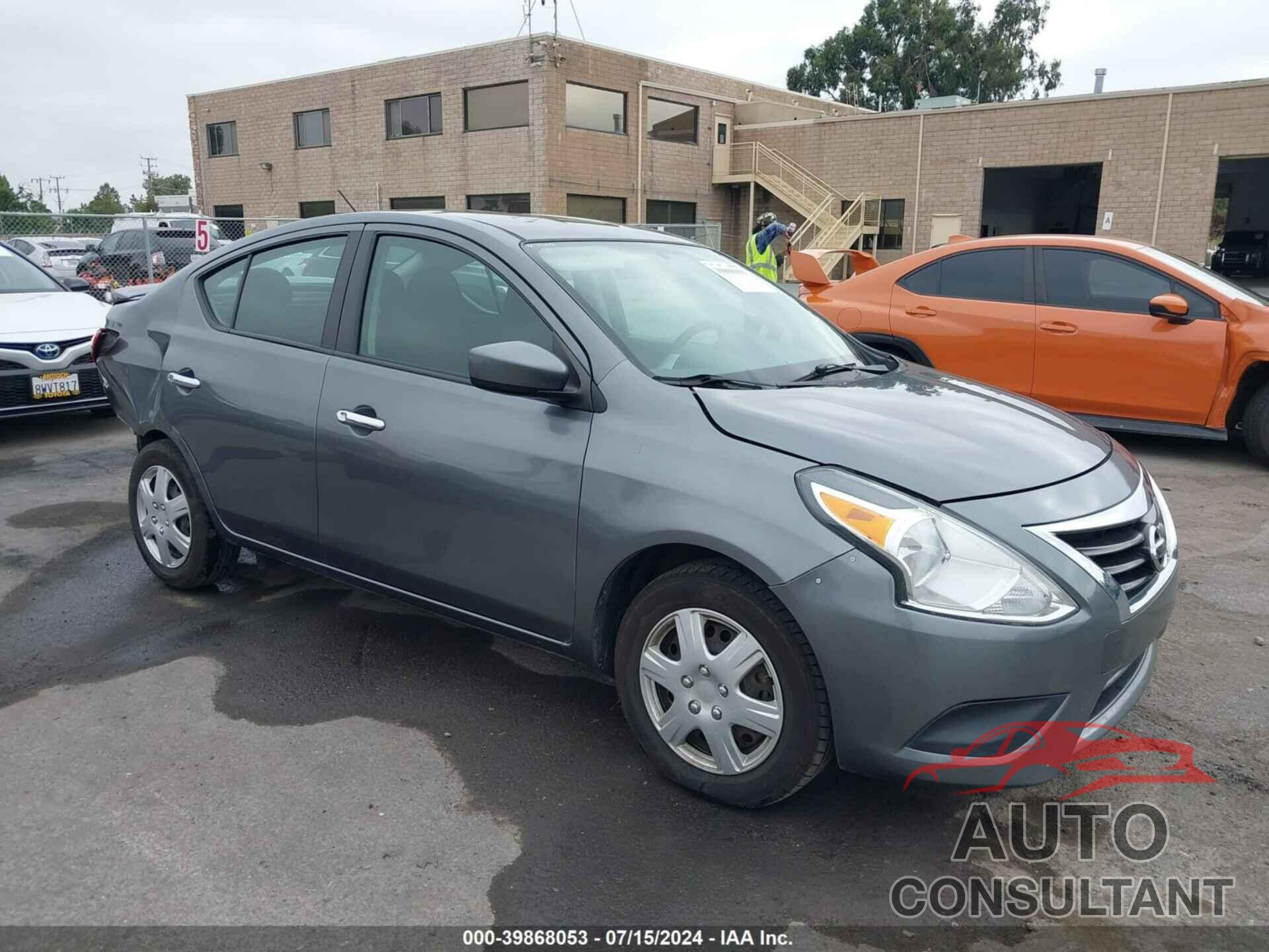 NISSAN VERSA 2019 - 3N1CN7AP7KL881369