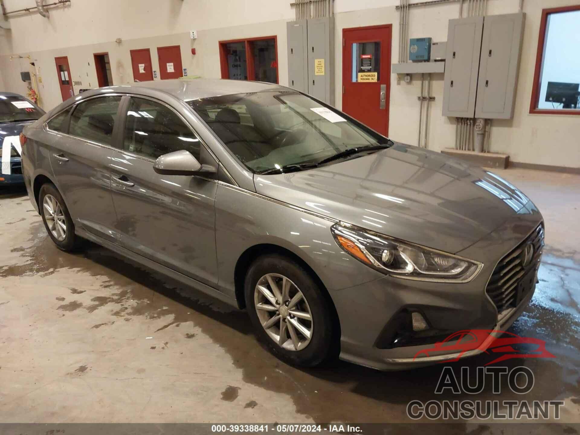 HYUNDAI SONATA 2018 - 5NPE24AF0JH674390