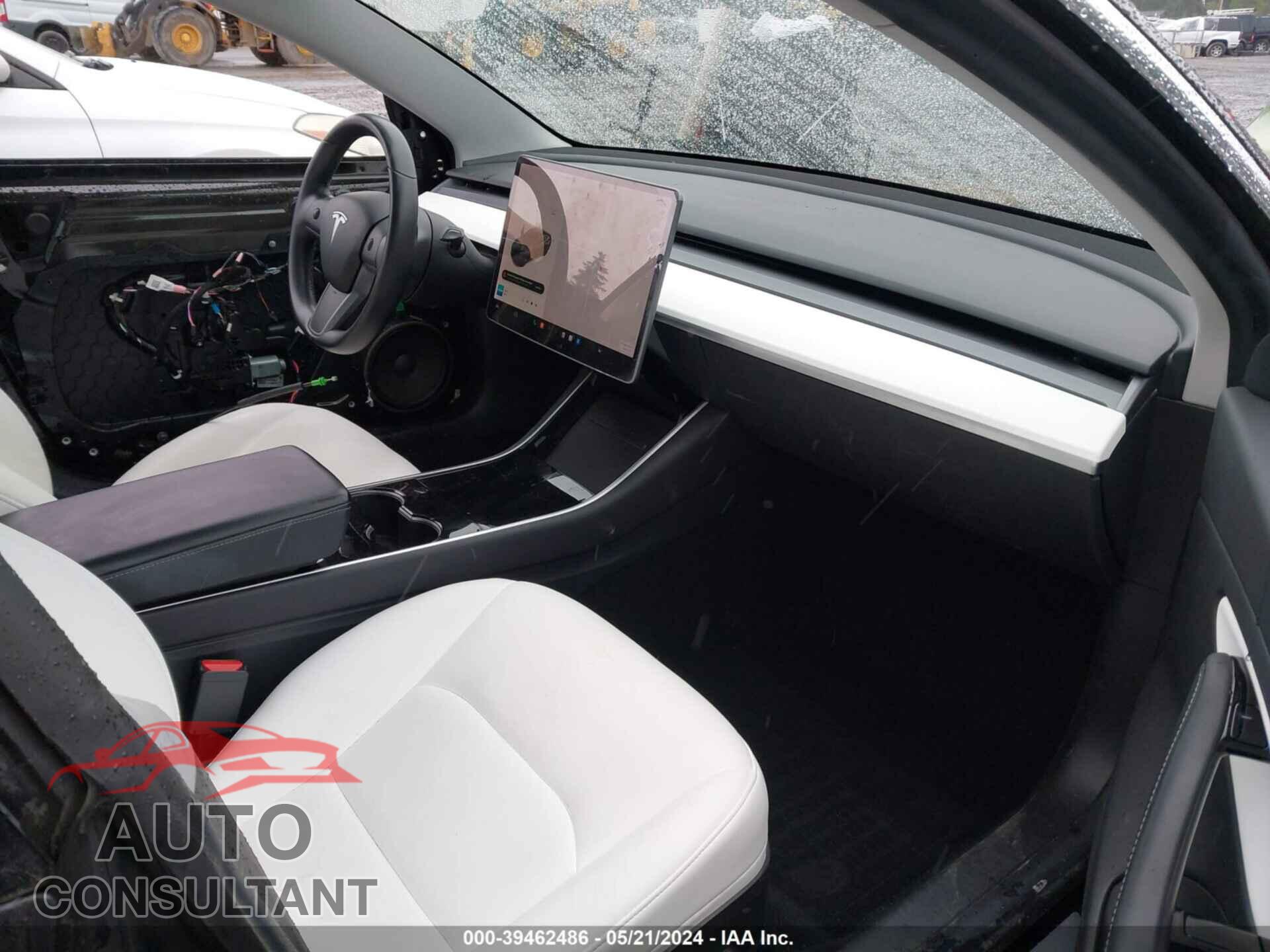 TESLA MODEL 3 2019 - 5YJ3E1EA0KF402644