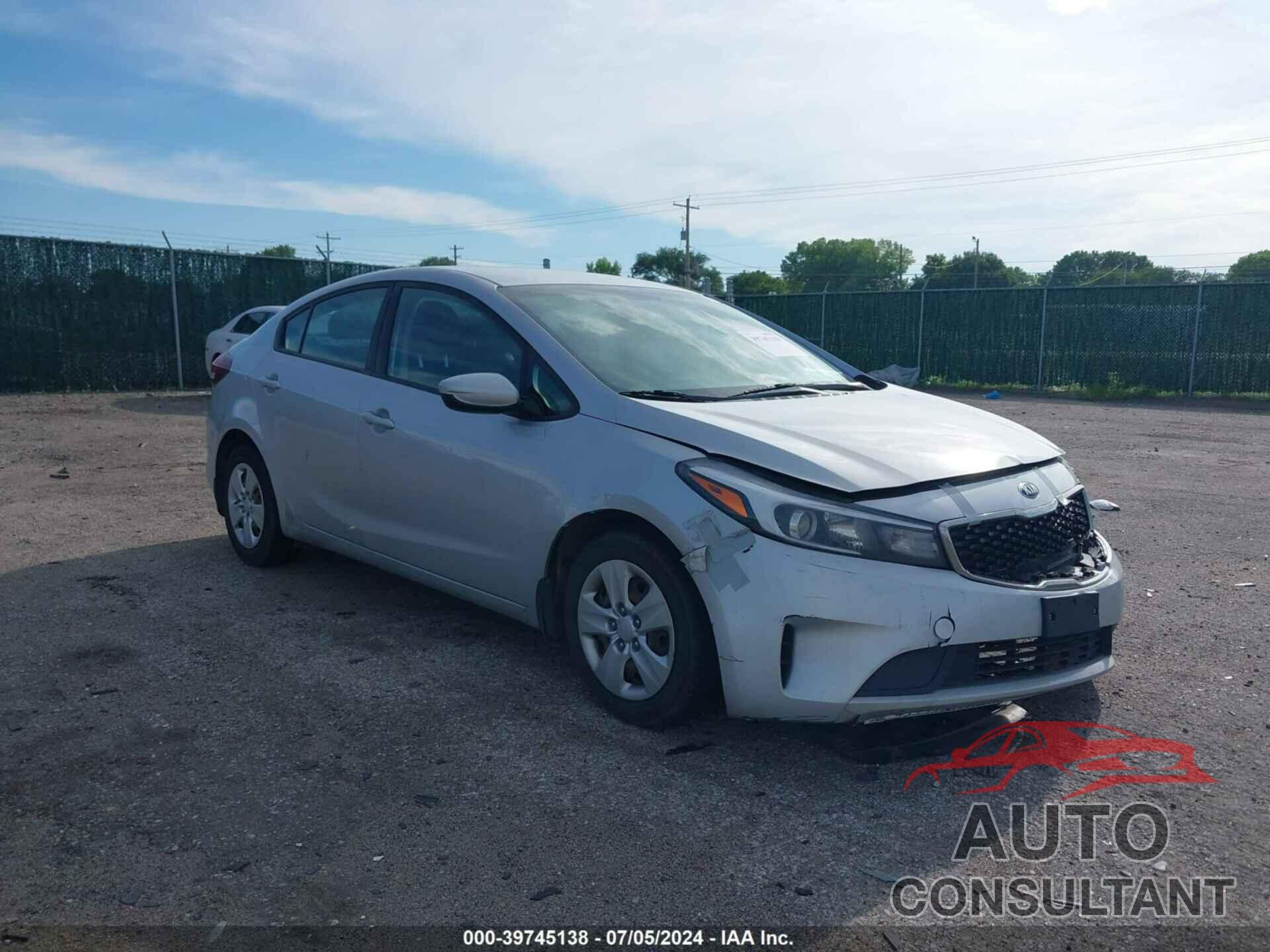 KIA FORTE 2017 - 3KPFK4A74HE079361