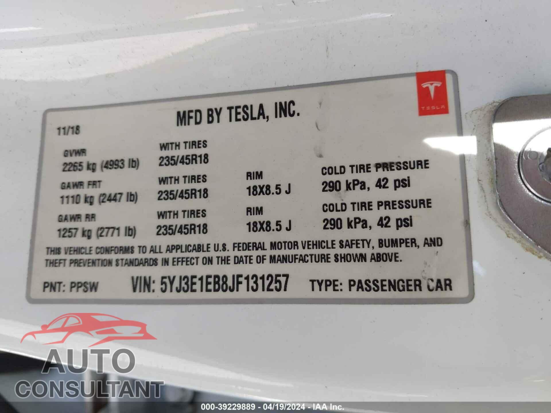 TESLA MODEL 3 2018 - 5YJ3E1EB8JF131257