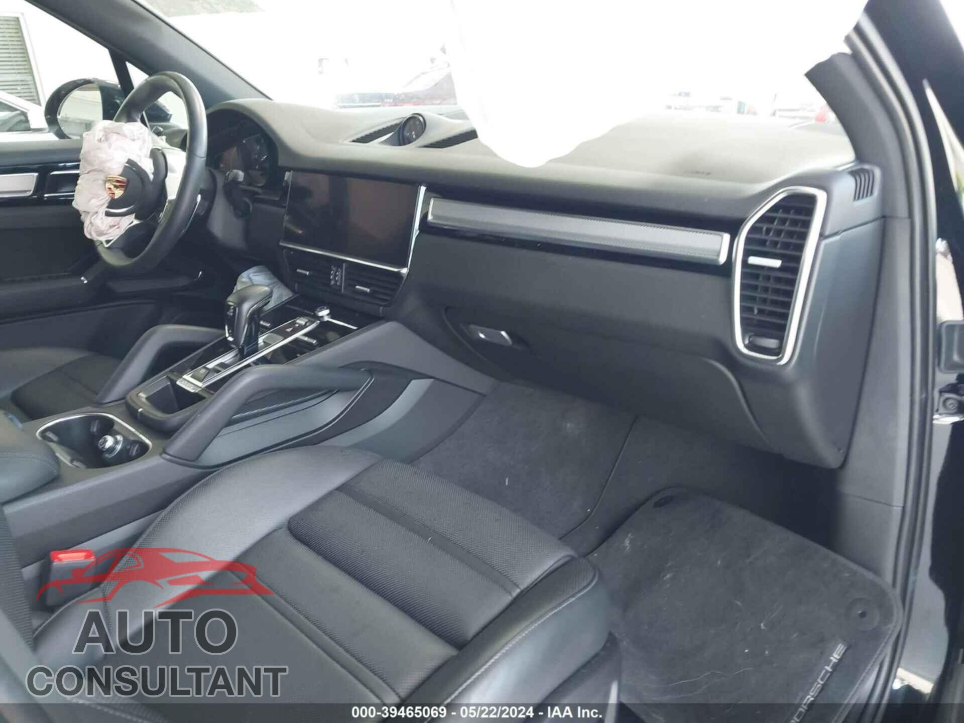 PORSCHE CAYENNE 2023 - WP1AA2AY2PDA03579