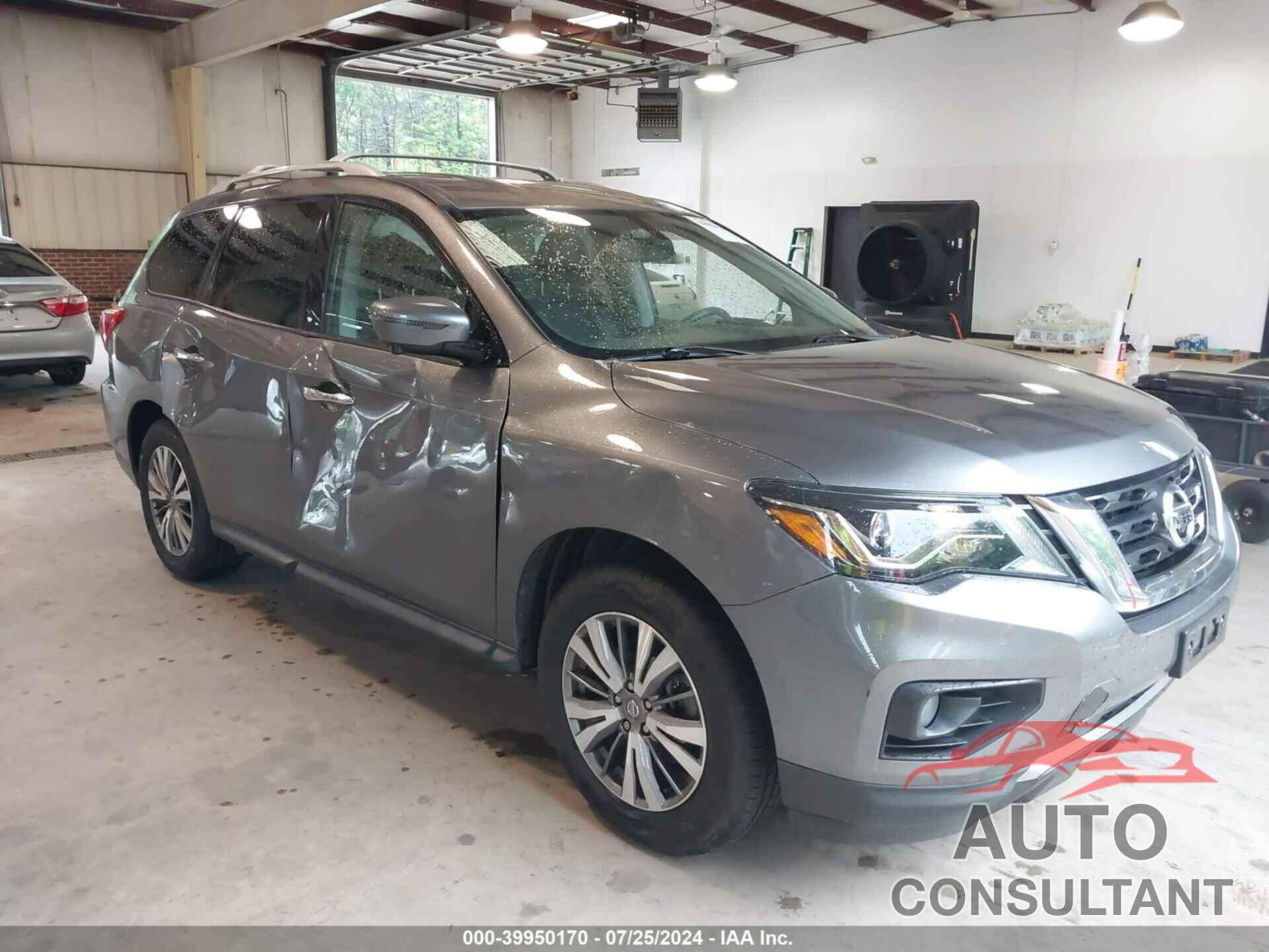 NISSAN PATHFINDER 2019 - 5N1DR2MN5KC630568