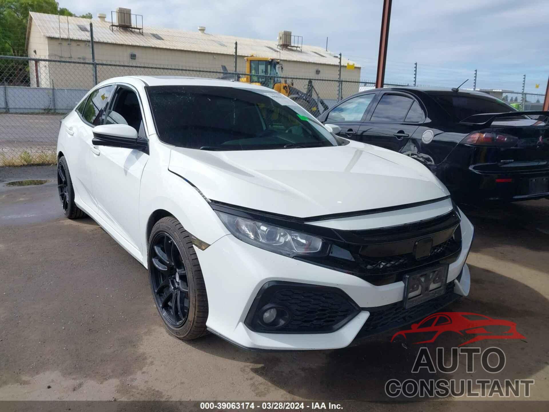 HONDA CIVIC 2018 - SHHFK7H57JU401155