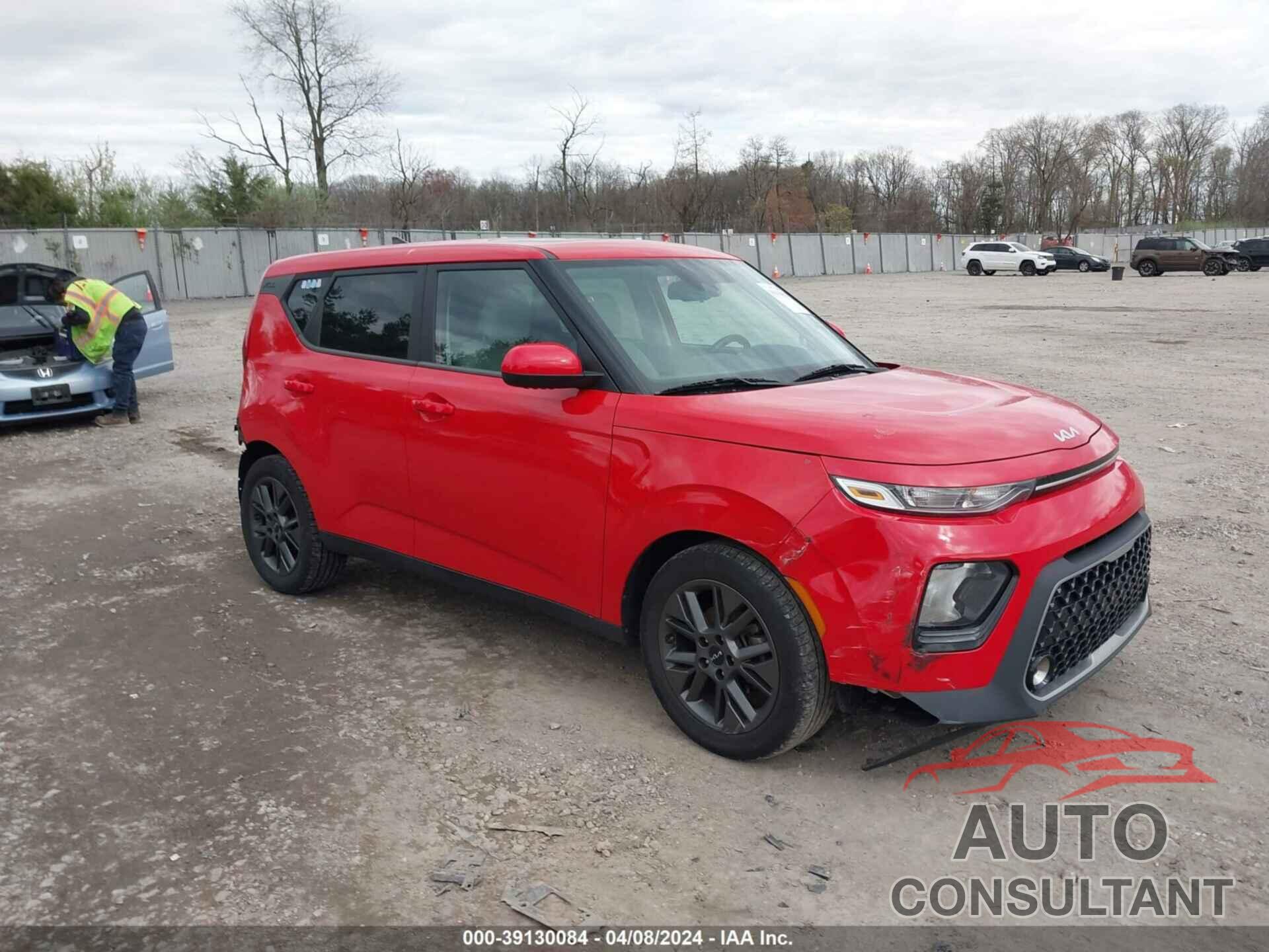 KIA SOUL 2022 - KNDJ33AU1N7158716