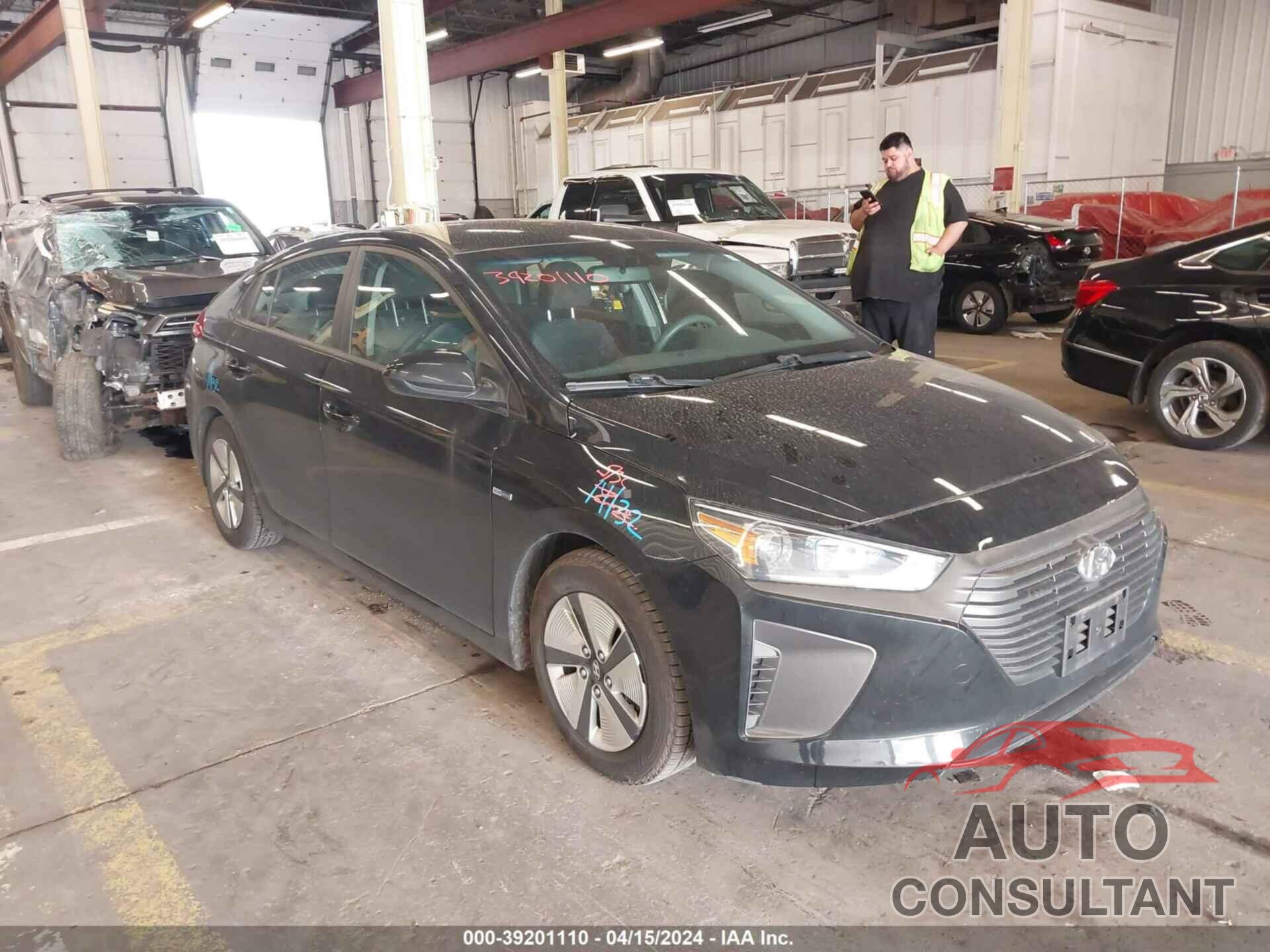 HYUNDAI IONIQ HYBRID 2019 - KMHC65LC7KU170636