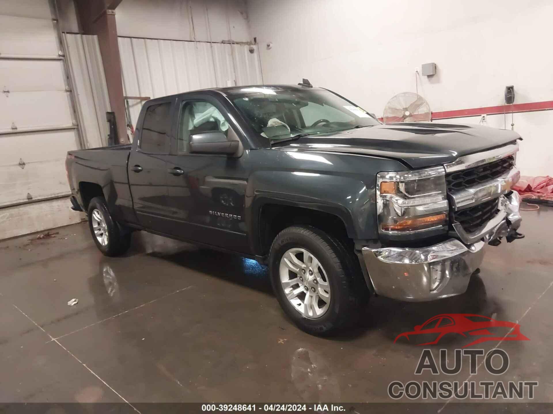 CHEVROLET SILVERADO 1500 2017 - 1GCVKREC1HZ171130