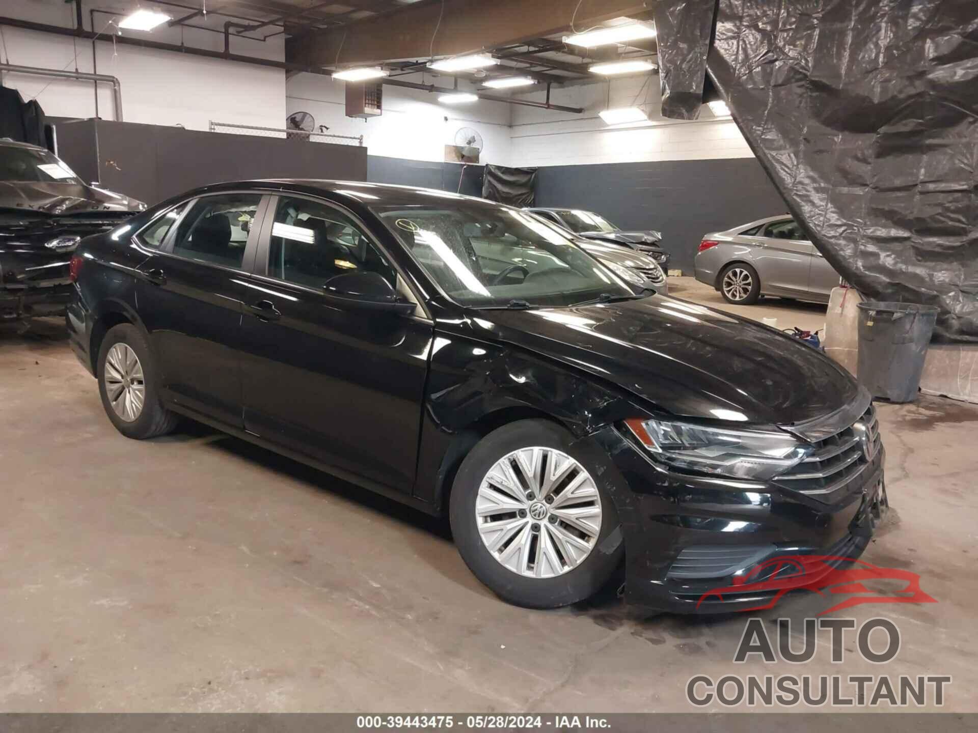 VOLKSWAGEN JETTA 2019 - 3VWC57BU5KM071148